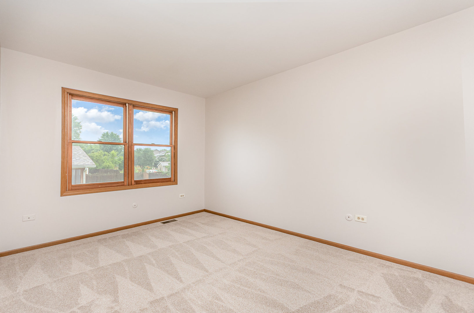 265 Hickory Oaks Drive, Bolingbrook, IL 60490