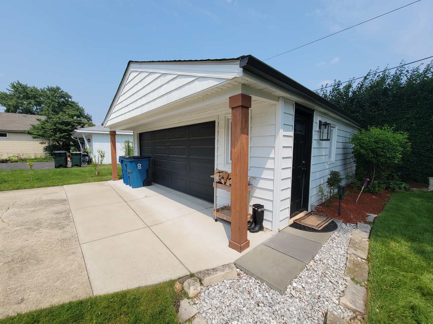5785 Tennessee Avenue, Clarendon Hills, IL 60514