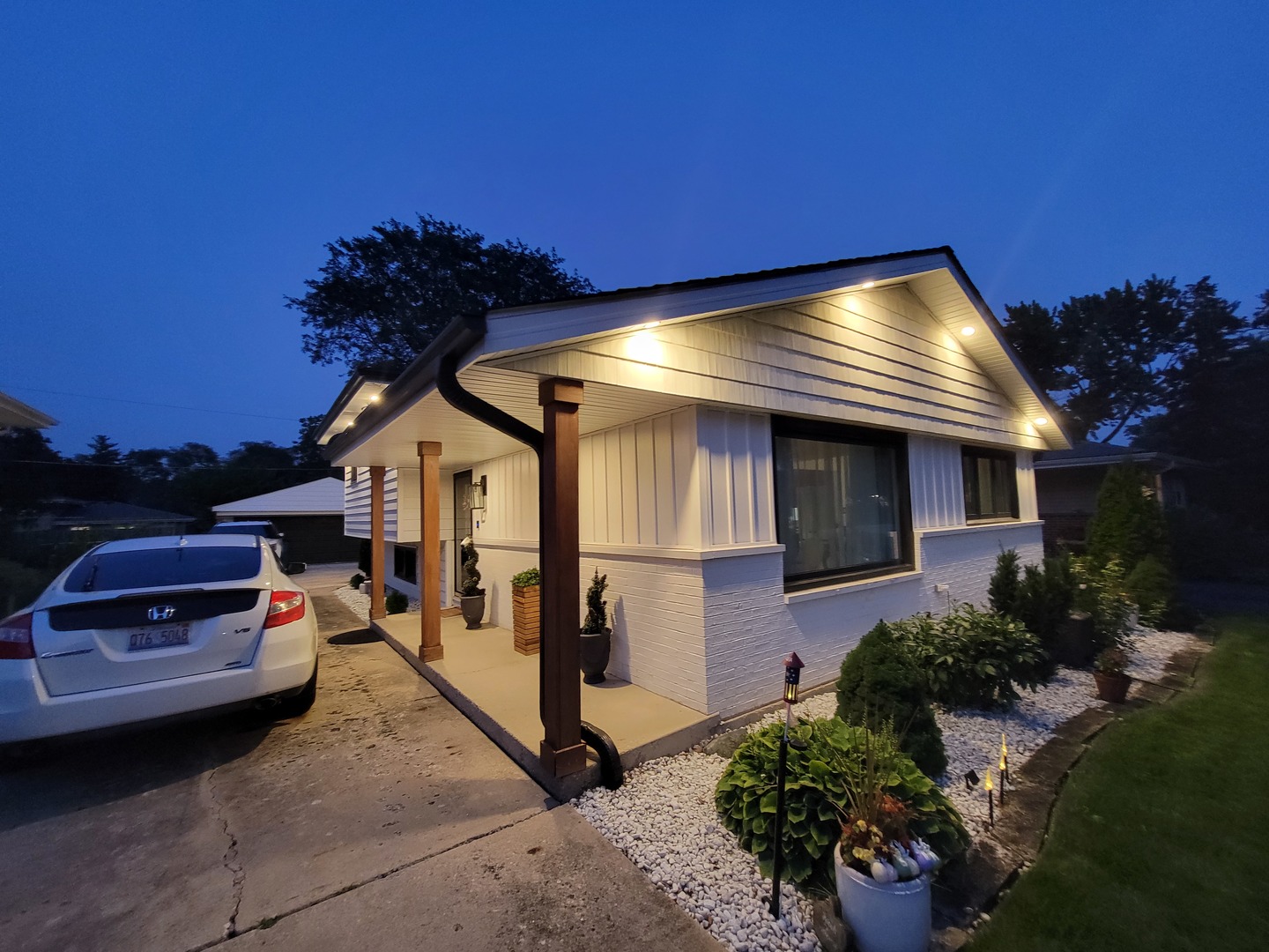 5785 Tennessee Avenue, Clarendon Hills, IL 60514