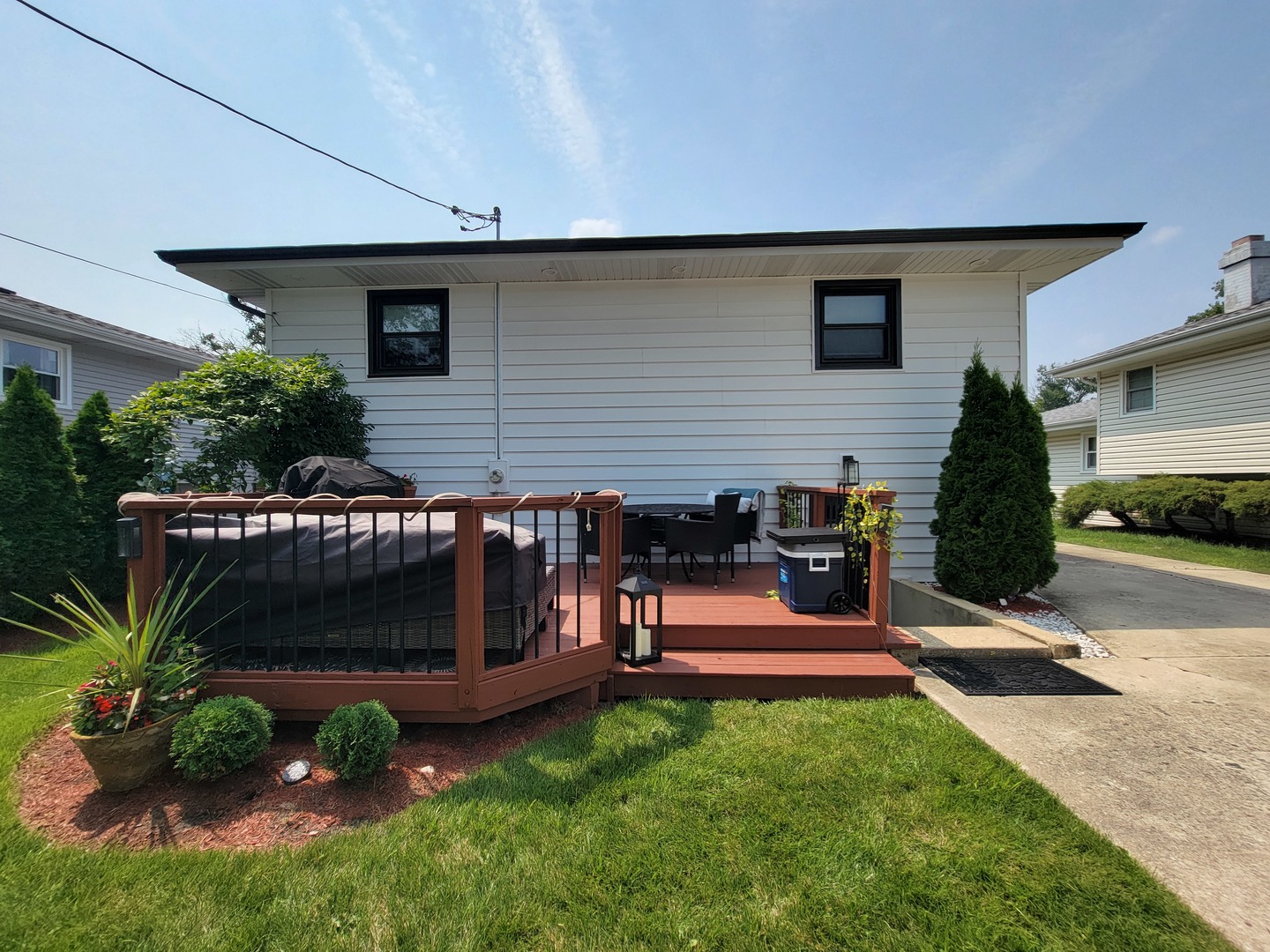 5785 Tennessee Avenue, Clarendon Hills, IL 60514