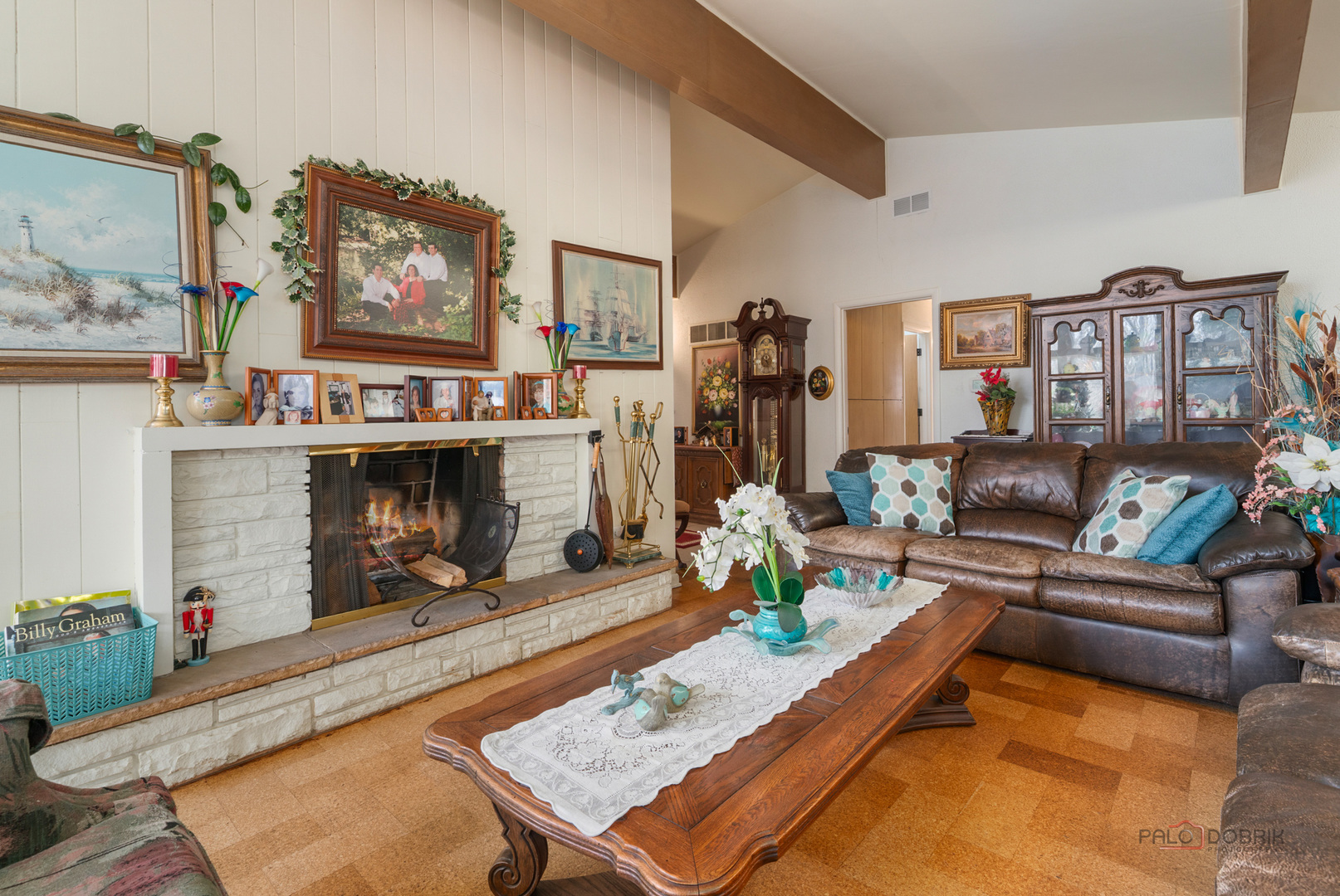 1161 Oak Spring Lane, Libertyville, IL 60048