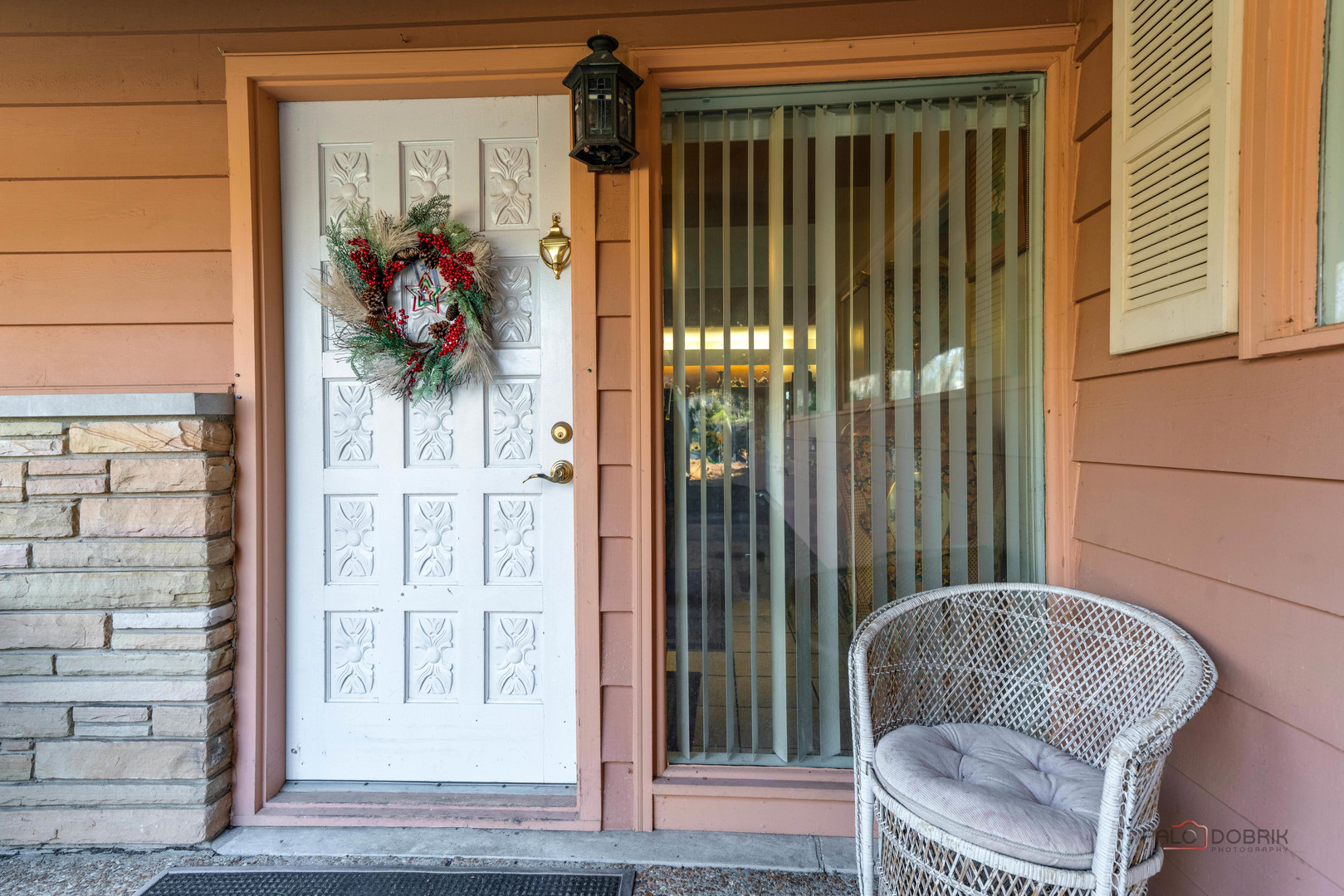 1161 Oak Spring Lane, Libertyville, IL 60048