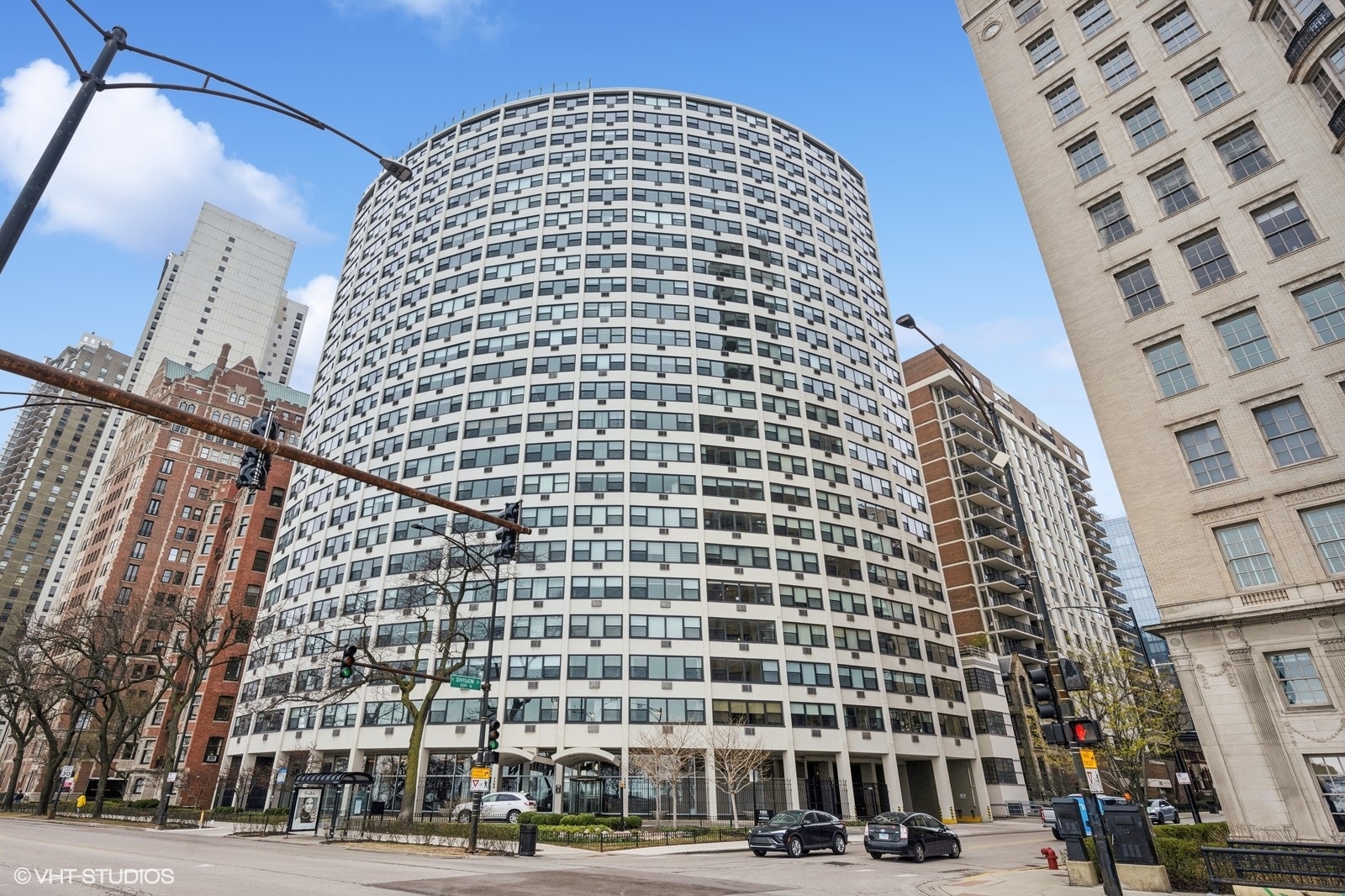 1150 N Lake Shore Drive #20J, Chicago, IL 60611