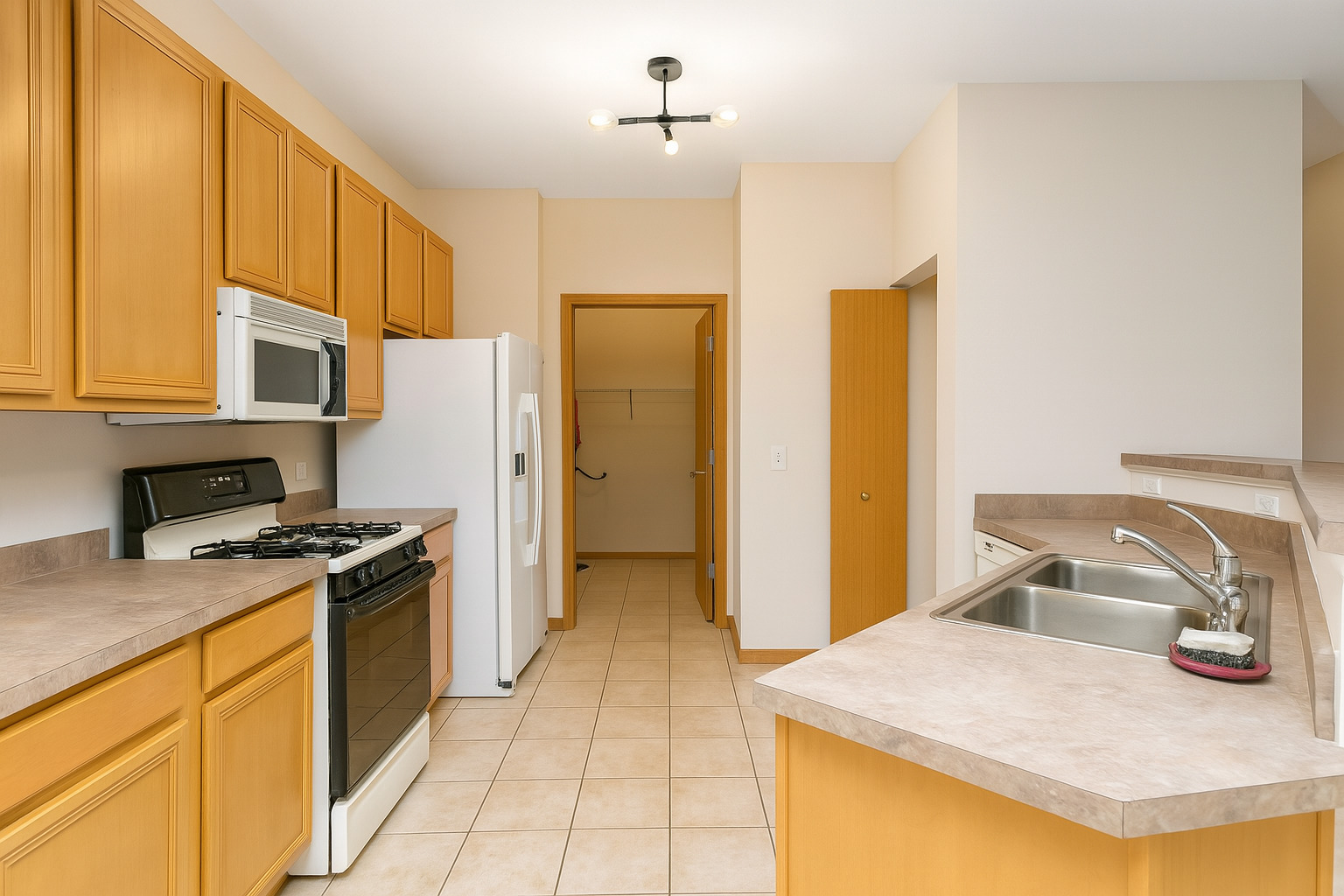 9018 CONCORD Lane #5B-720, Justice, IL 60458