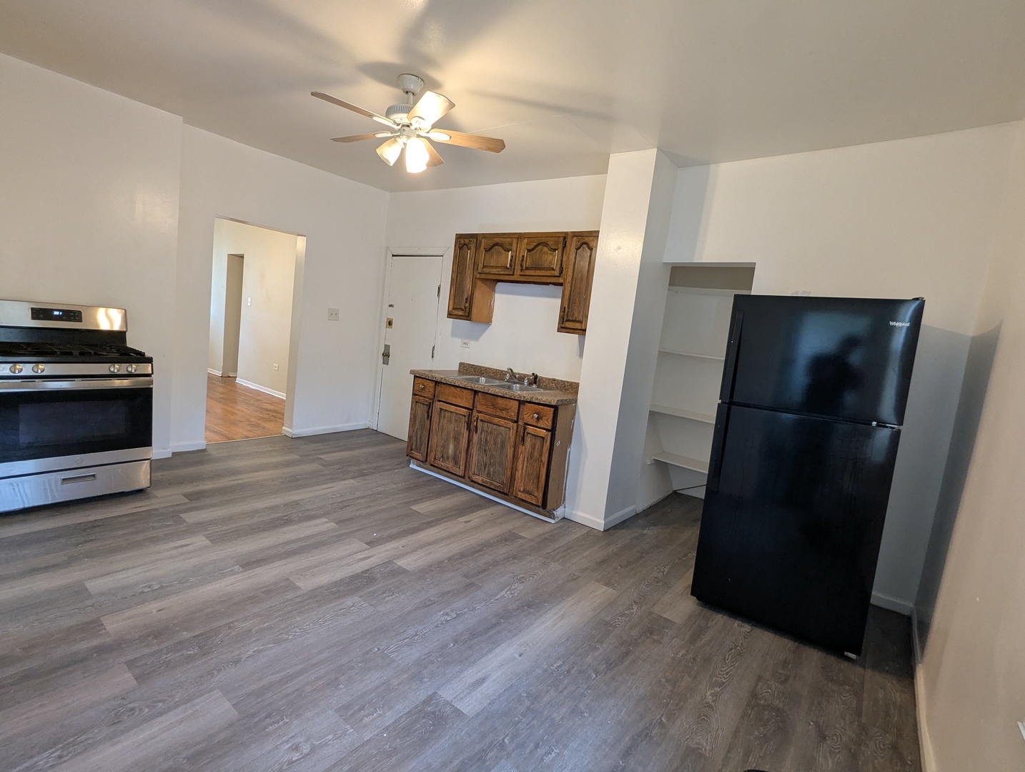 4447 W Carroll Avenue #2, Chicago, IL 60624