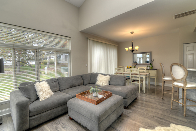 967 Ripple Ridge Cove, Darien, IL 60561
