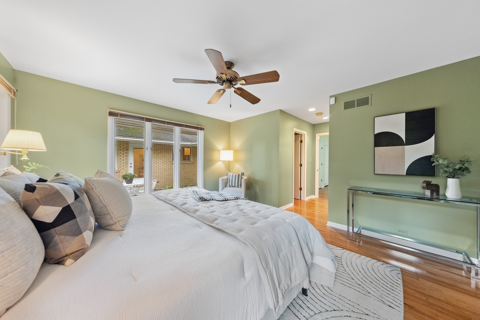 36 Mockingbird Lane, Oak Brook, IL 60523