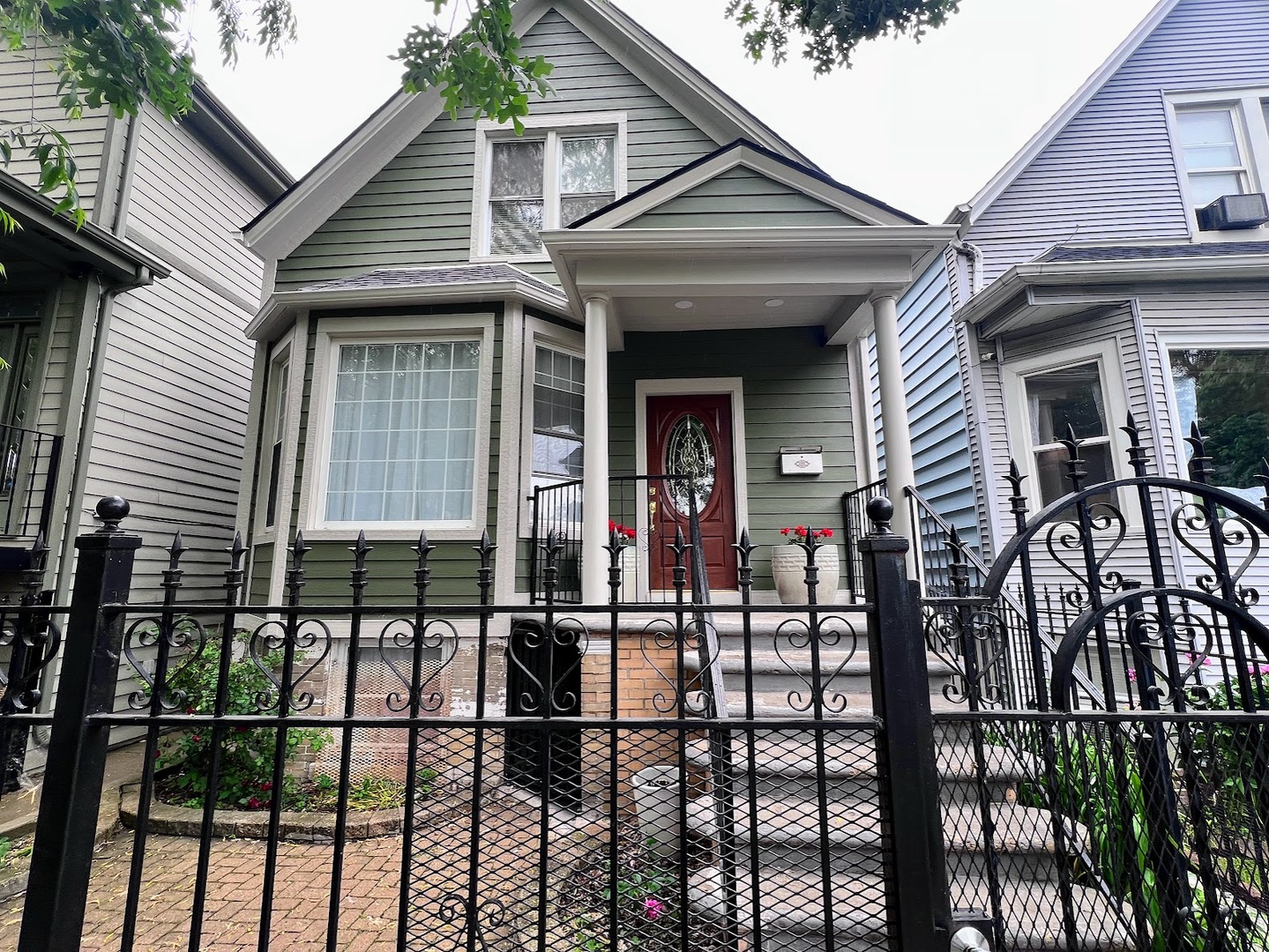 2936 N Dawson Avenue #G, Chicago, IL 60618