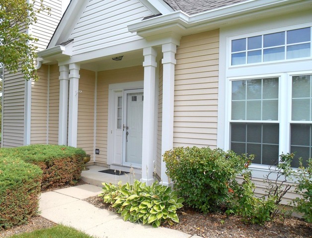 2814 Gilcrest Court, Schaumburg, IL 60193