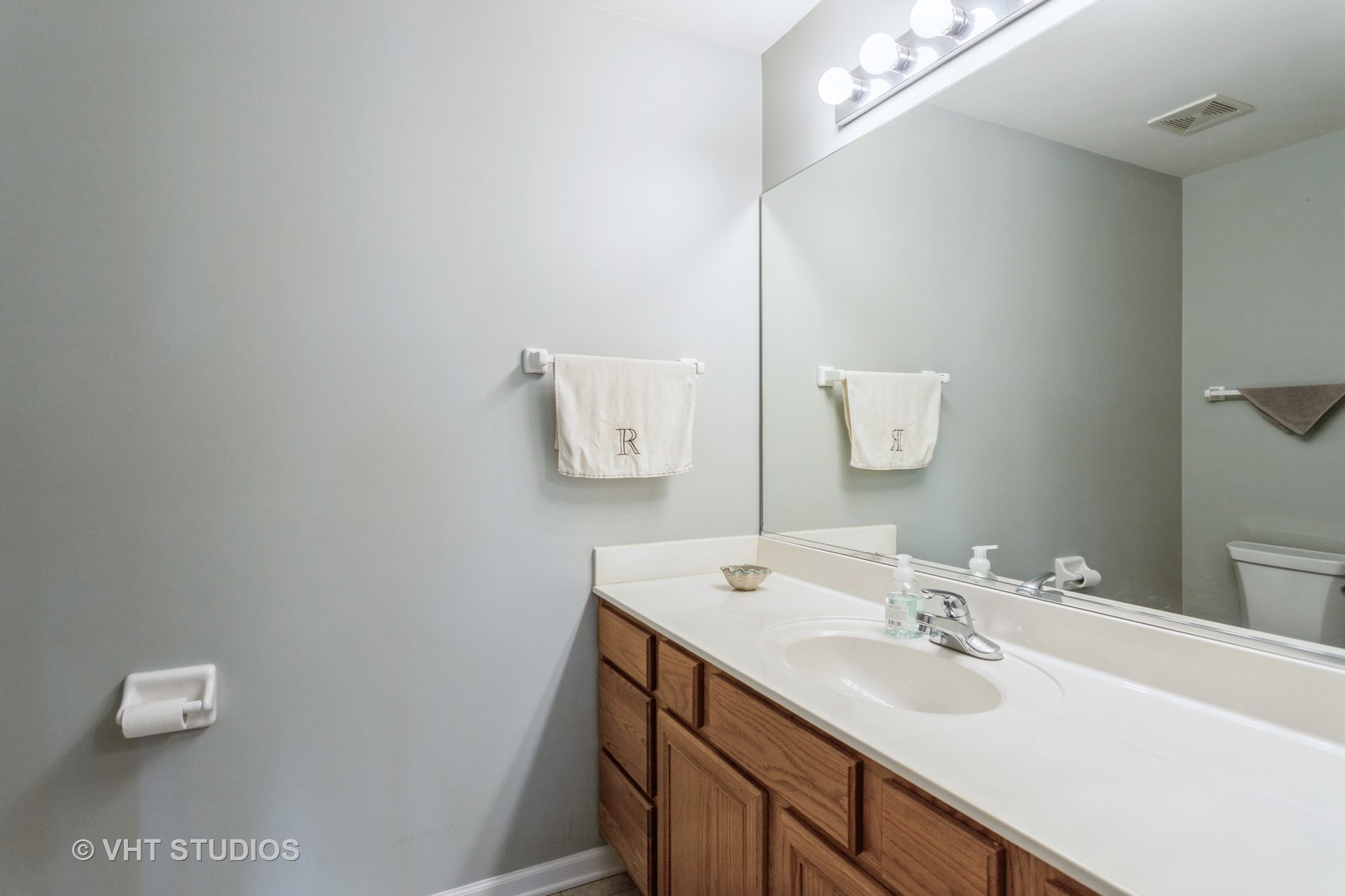 170 Christine Way, Bolingbrook, IL 60440