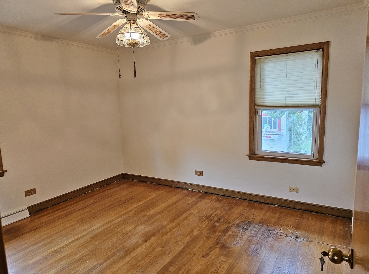 3132 W 101st Place, Evergreen Park, IL 60805