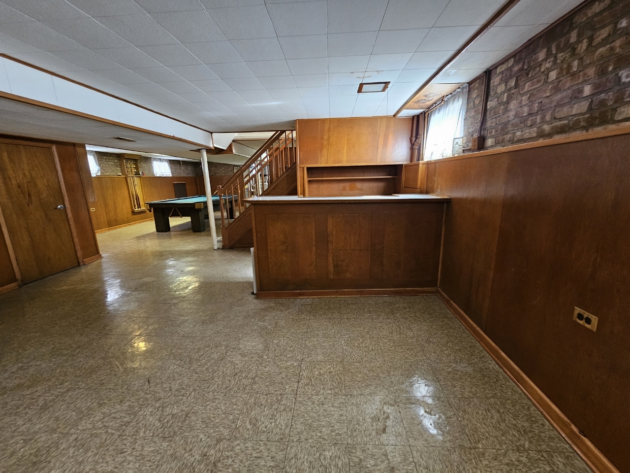 3132 W 101st Place, Evergreen Park, IL 60805