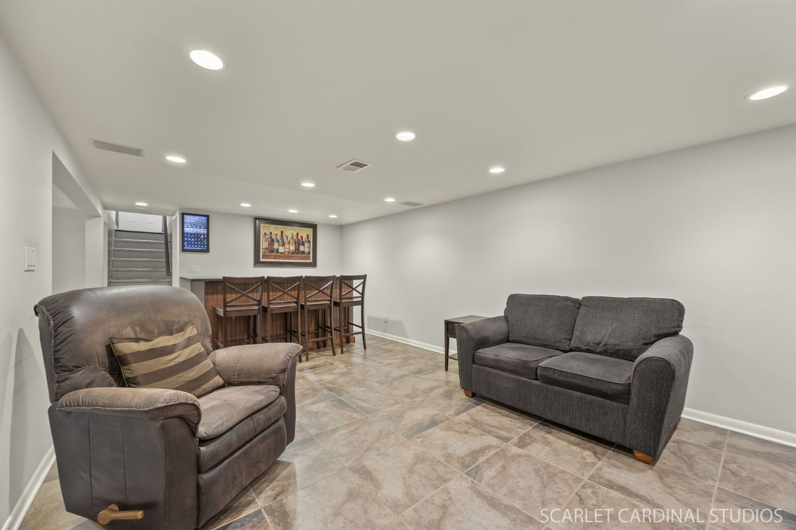 22 W Jackson Street, Villa Park, IL 60181