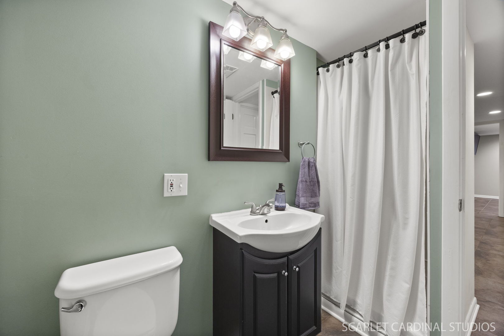 22 W Jackson Street, Villa Park, IL 60181