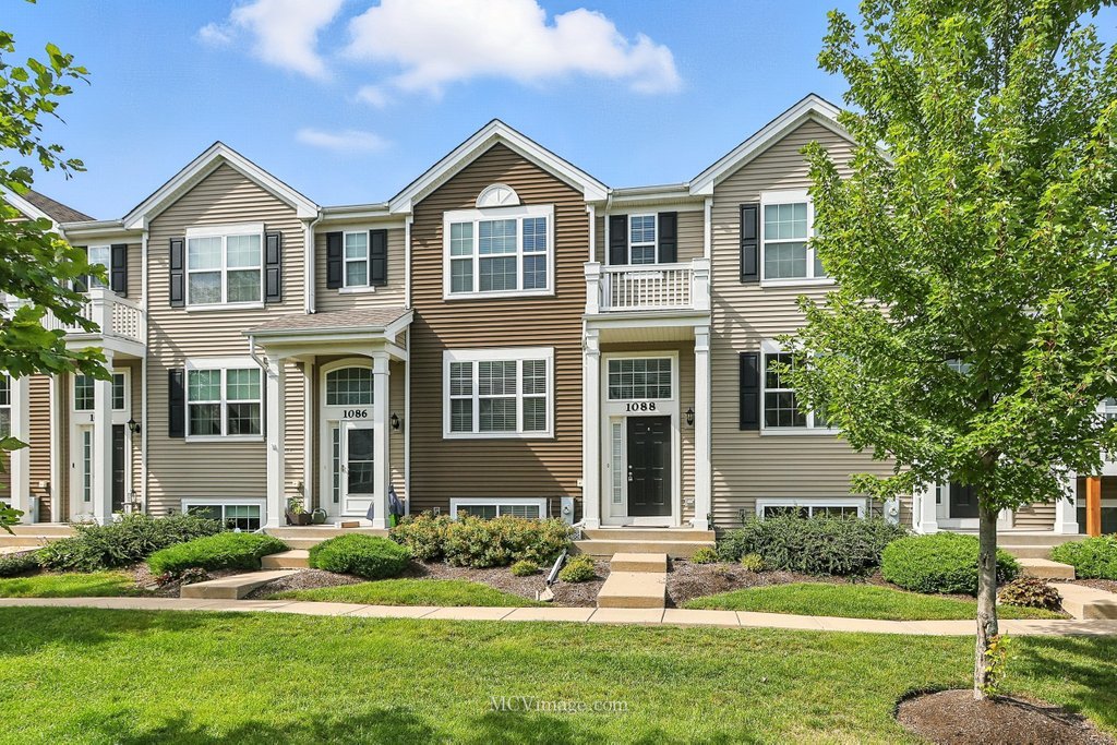 1088 Piccolo Lane, Volo, IL 60073