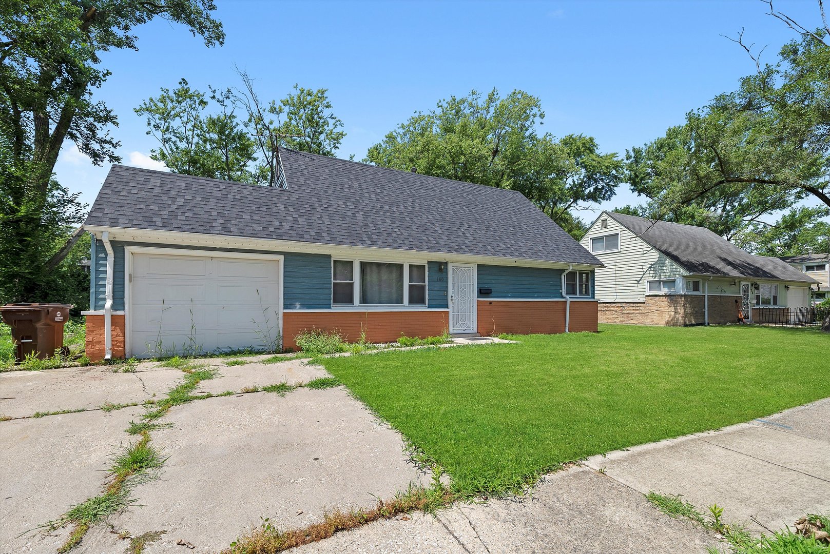 180 WASHINGTON Street, Park Forest, IL 60466