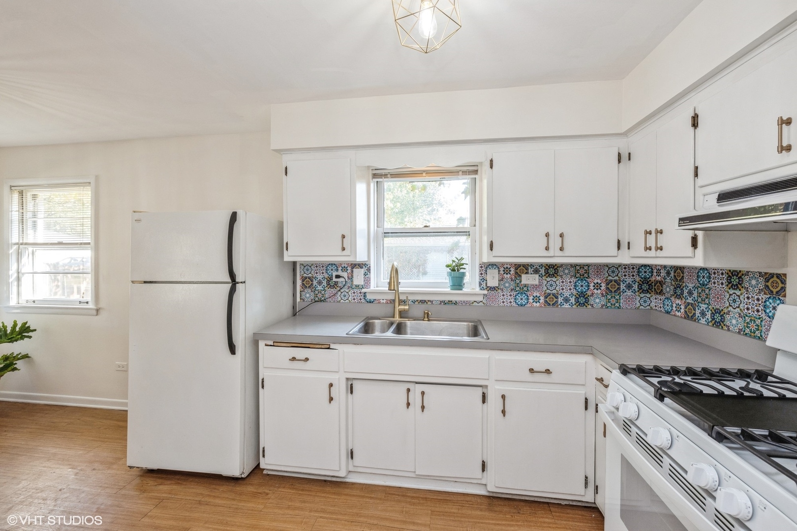 541 Barnsdale Road #1, La Grange Park, IL 60526