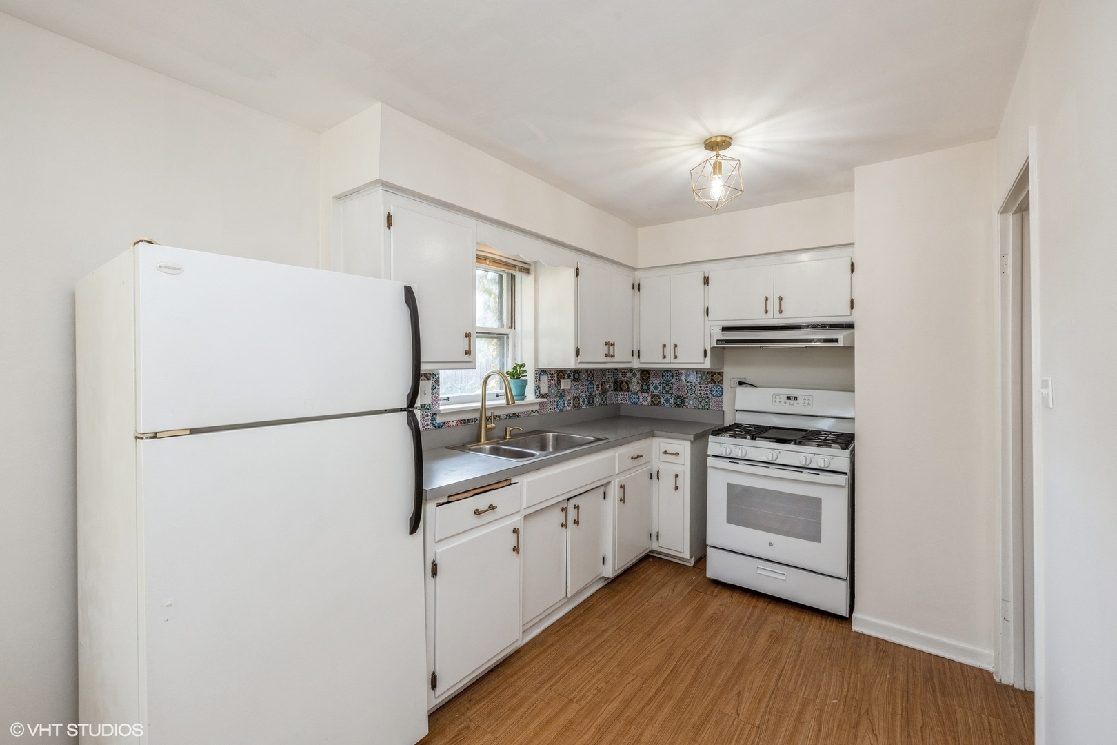 541 Barnsdale Road #1, La Grange Park, IL 60526