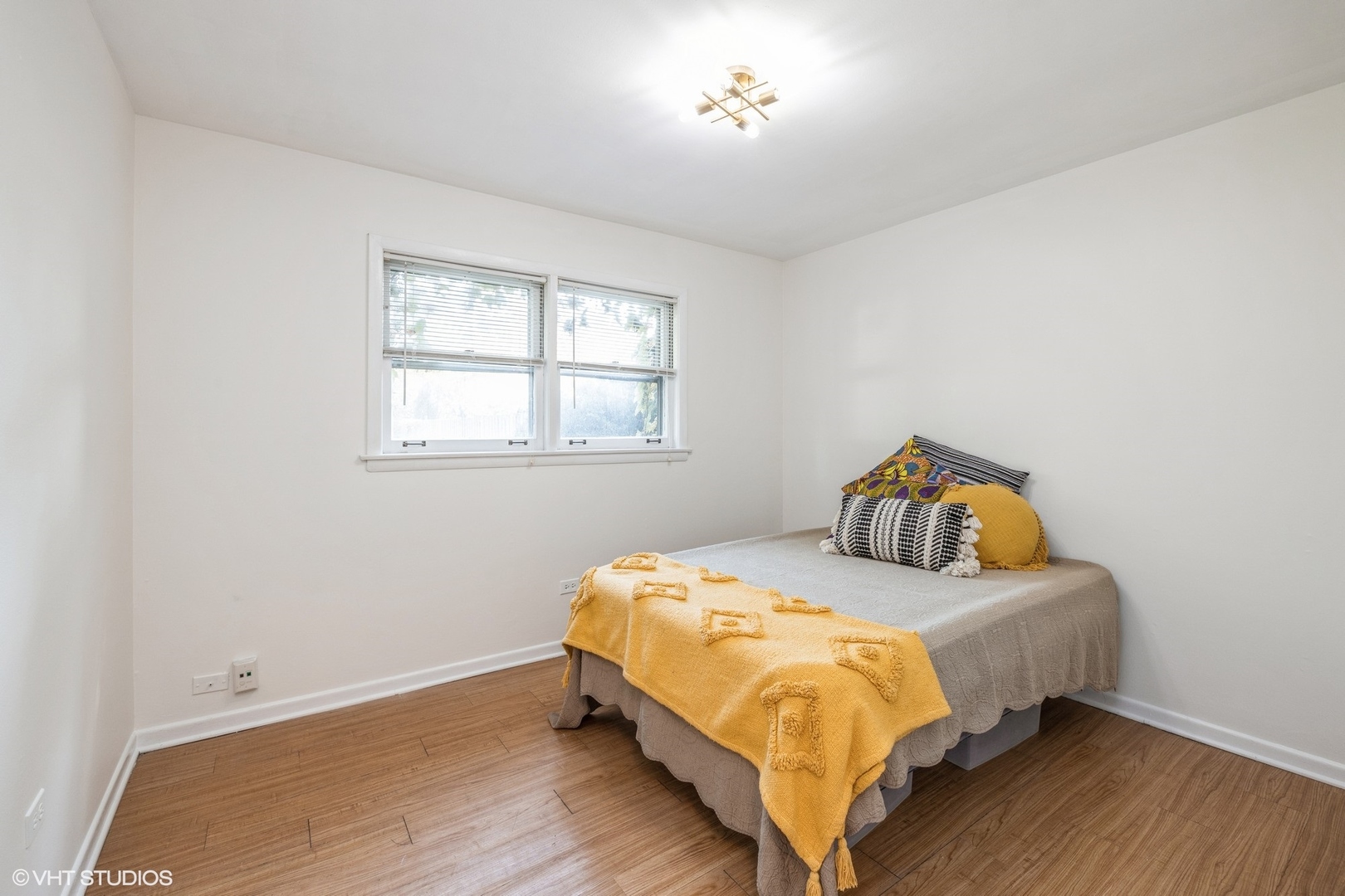541 Barnsdale Road #1, La Grange Park, IL 60526