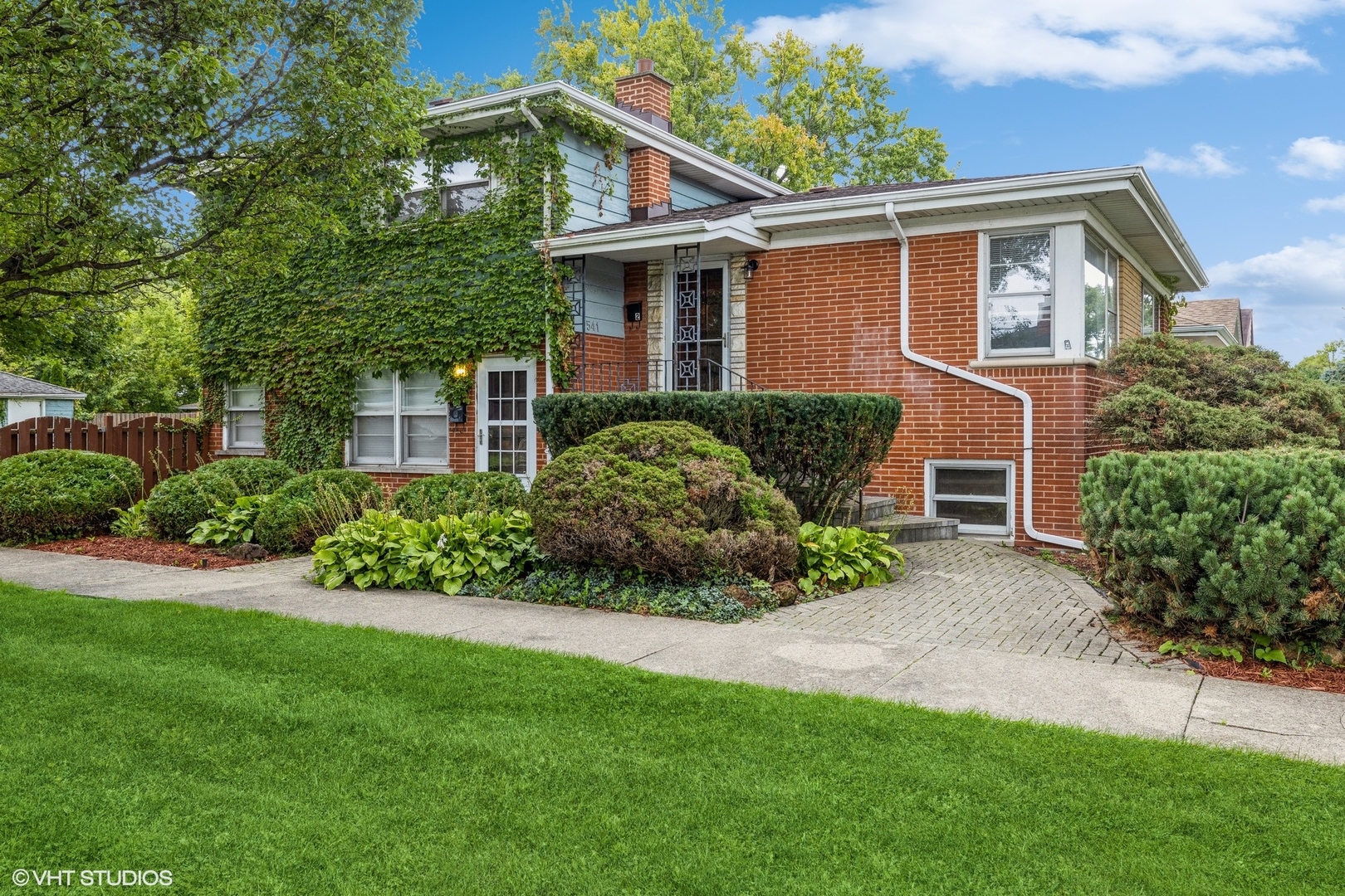 541 Barnsdale Road #1, La Grange Park, IL 60526