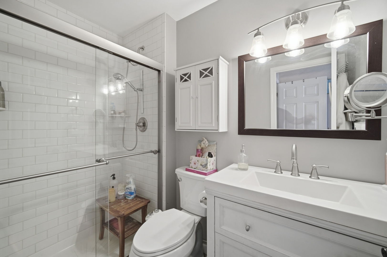 2S631 Angeline Court, Warrenville, IL 60555