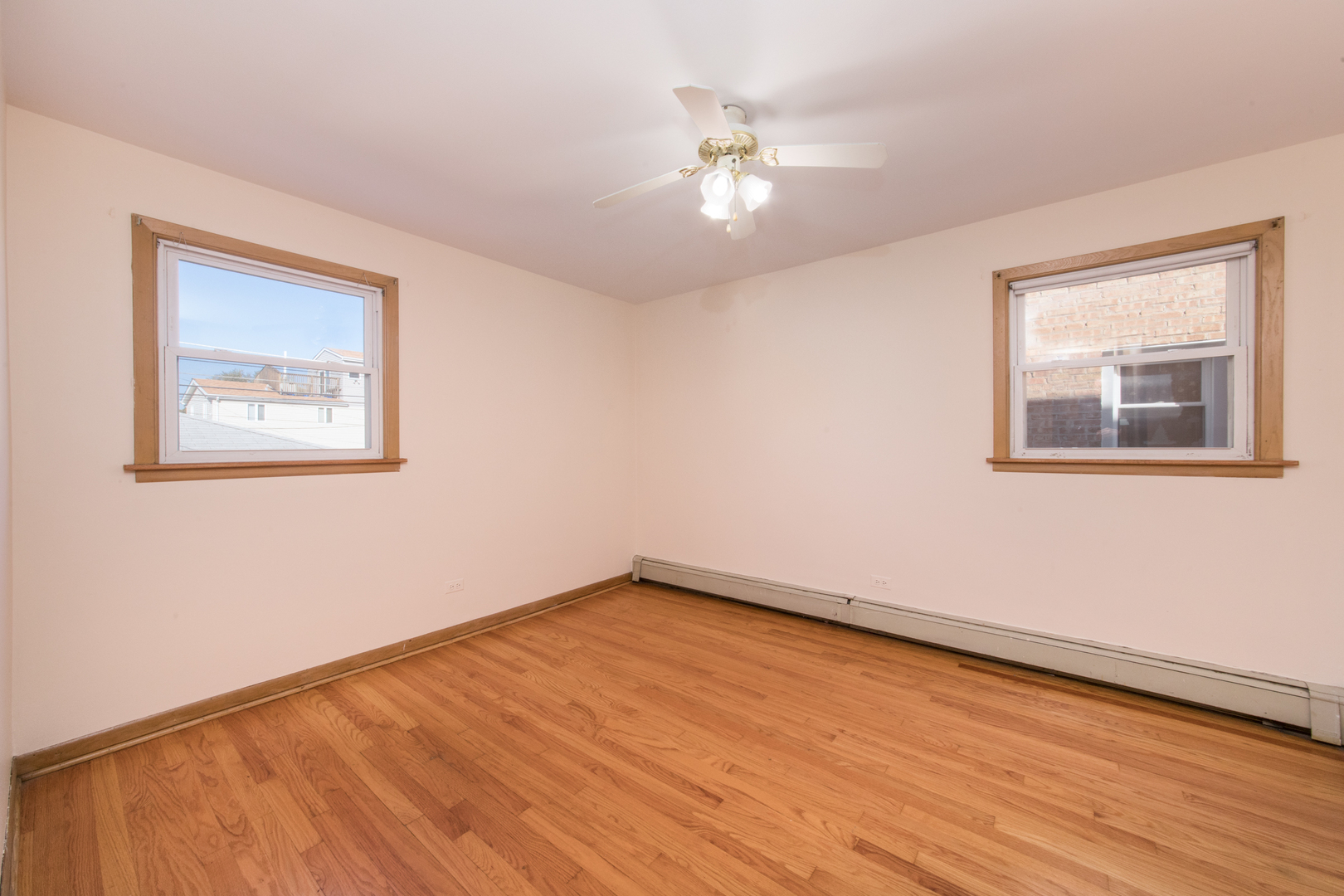 6640 W Gunnison Street #2, Harwood Heights, IL 60706