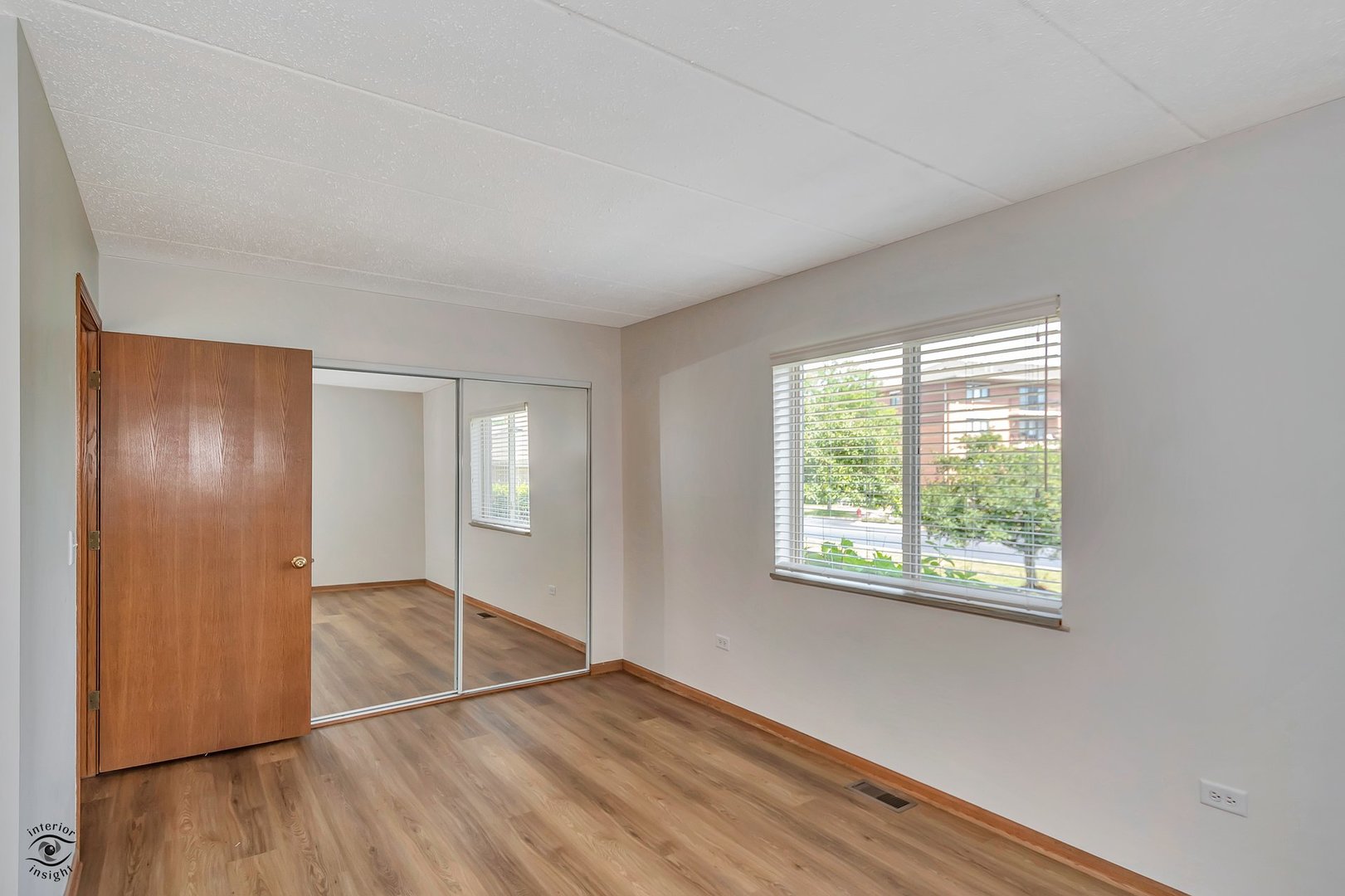 6820 RIDGE POINT Drive #1D, Oak Forest, IL 60452