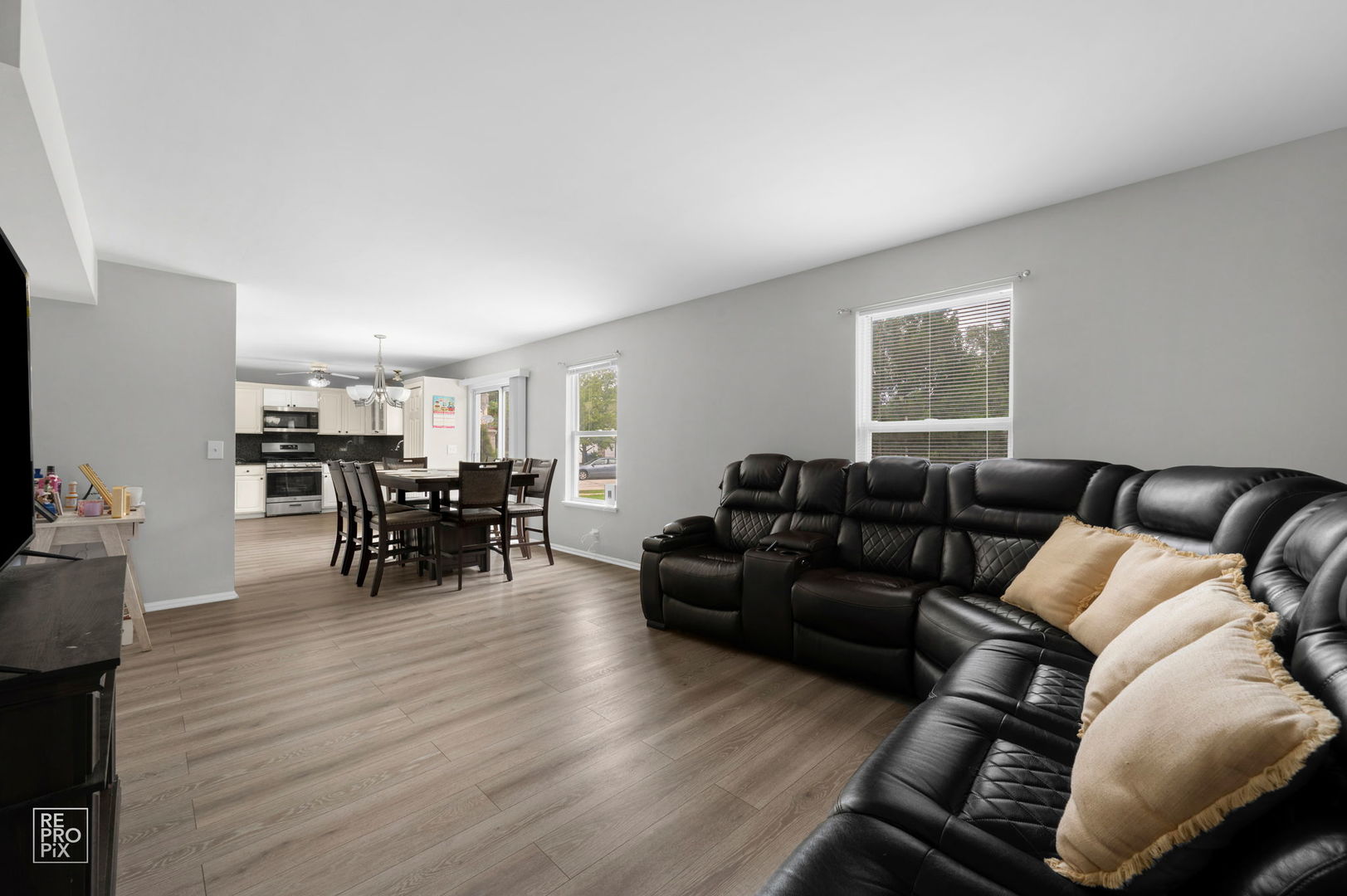 1745 N Frolic Avenue, Waukegan, IL 60085