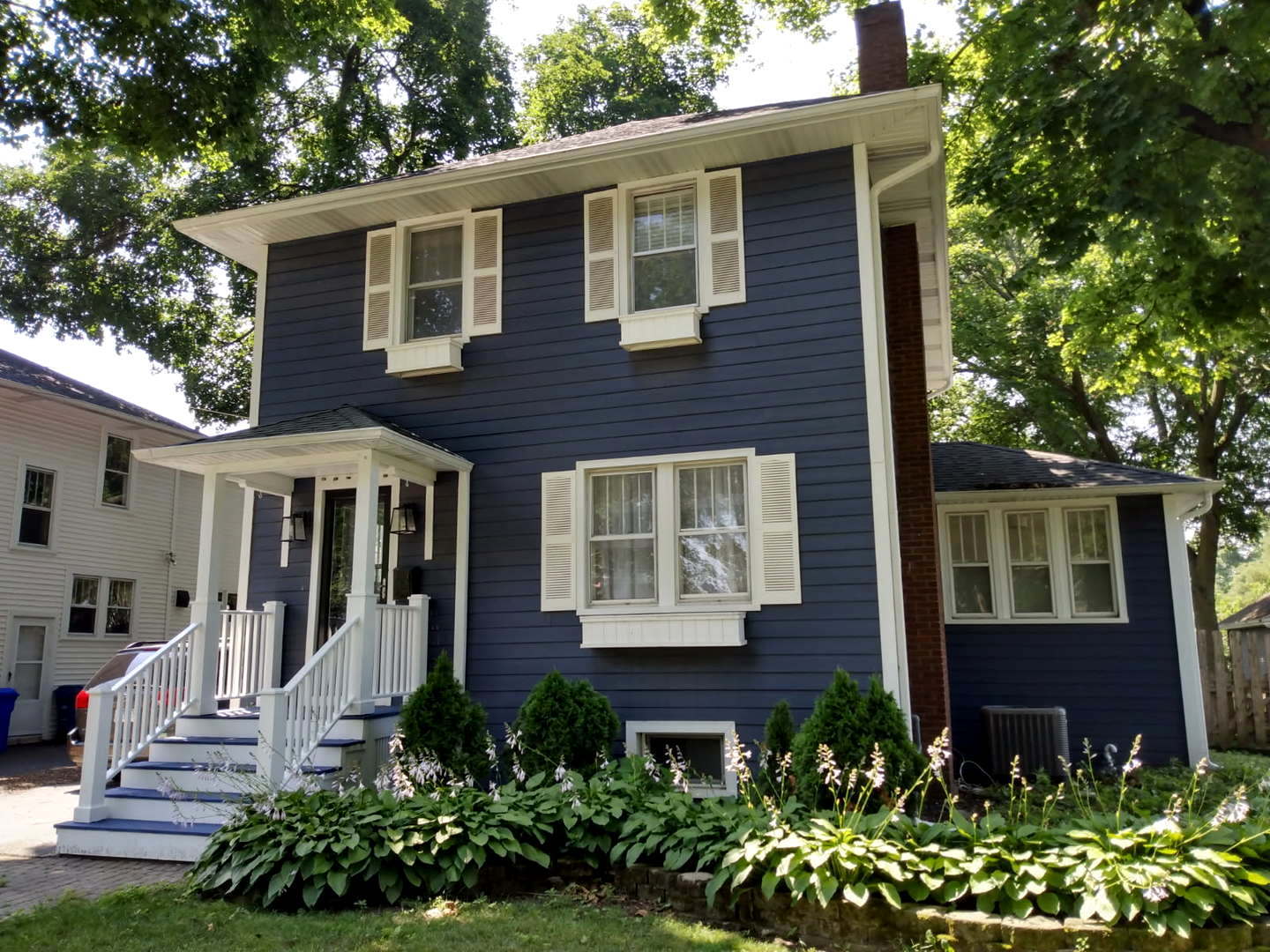 116 E Madison Avenue, Wheaton, IL 60187
