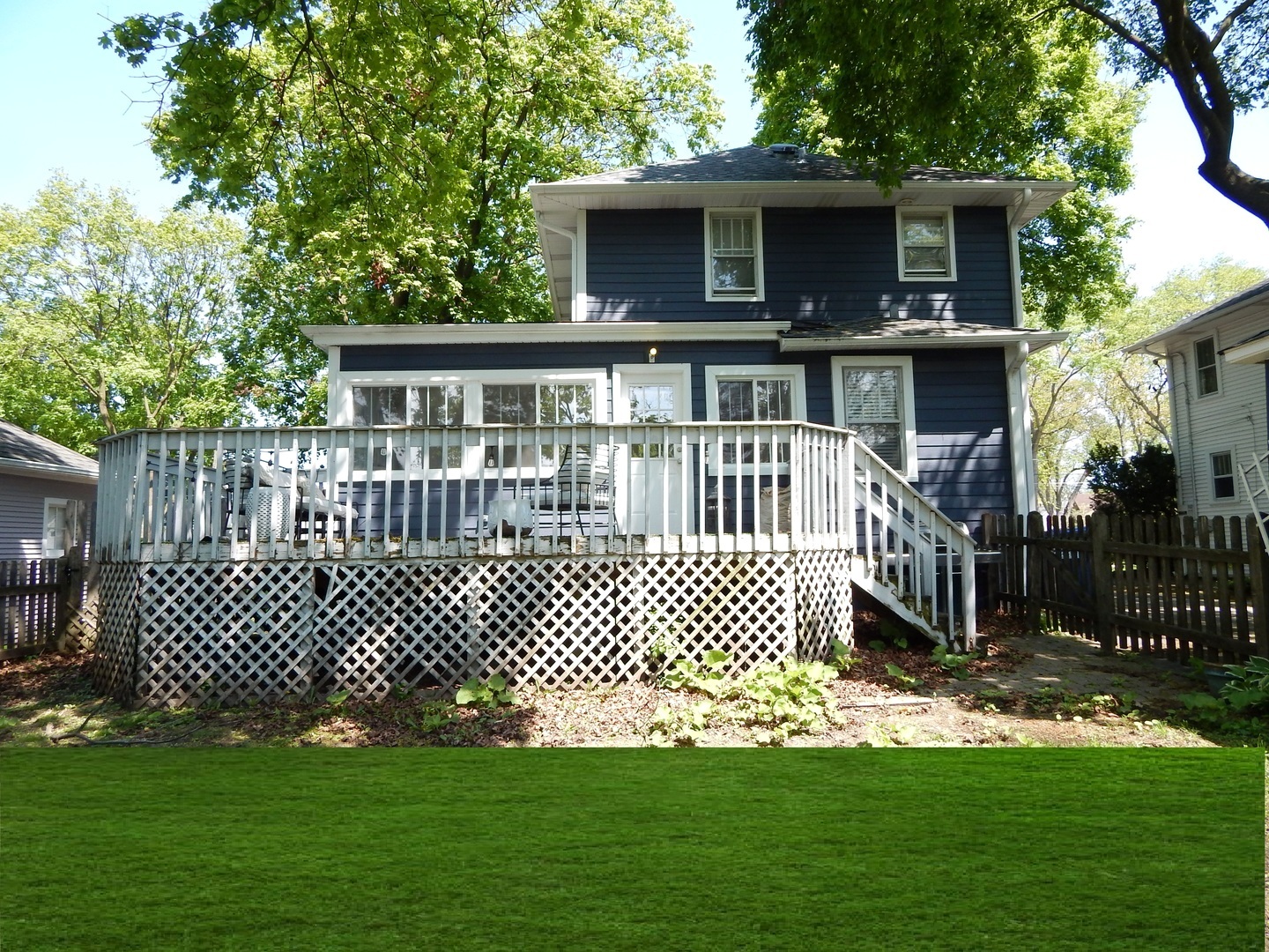 116 E Madison Avenue, Wheaton, IL 60187