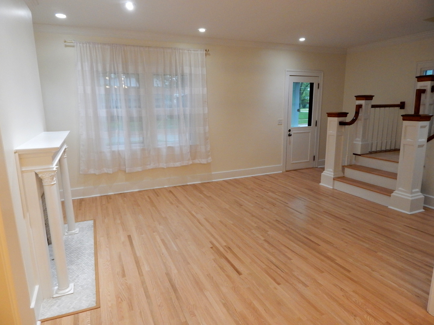 116 E Madison Avenue, Wheaton, IL 60187