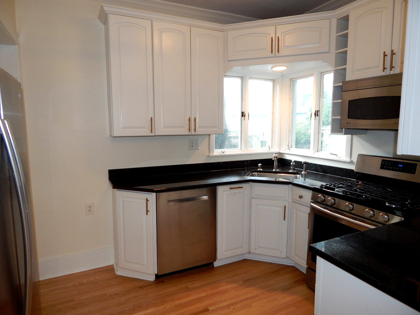 116 E Madison Avenue, Wheaton, IL 60187