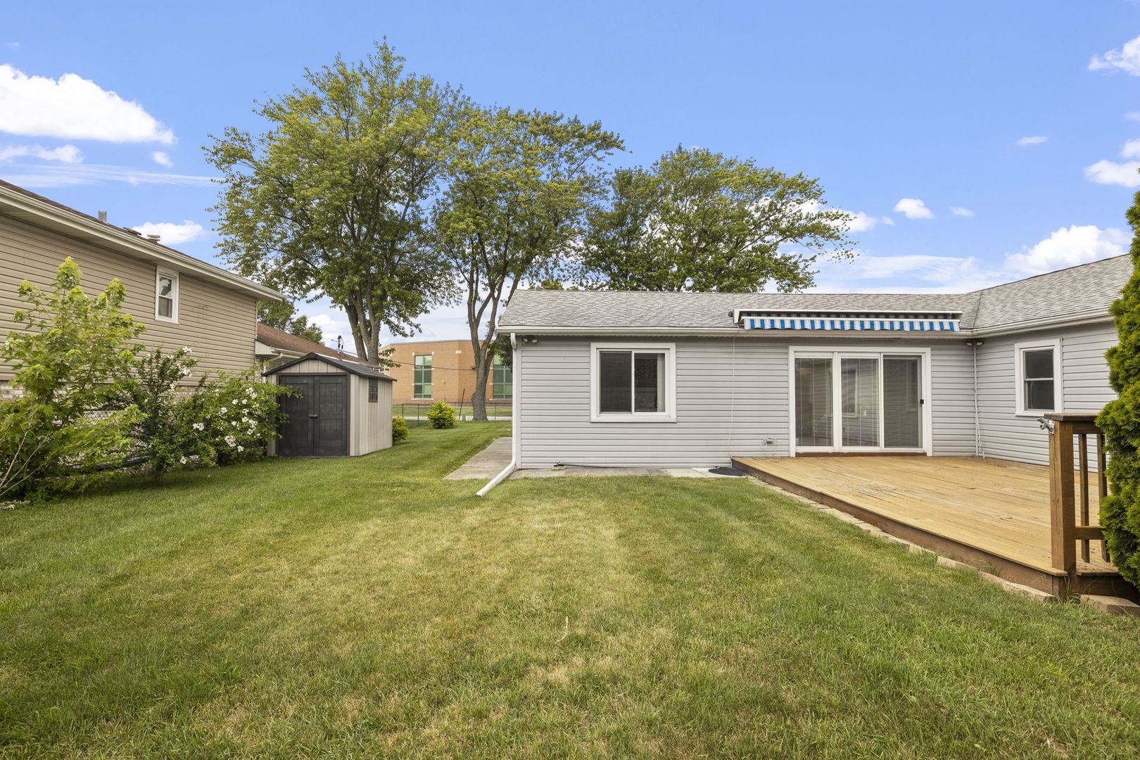 6759 W 91st Street, Oak Lawn, IL 60453