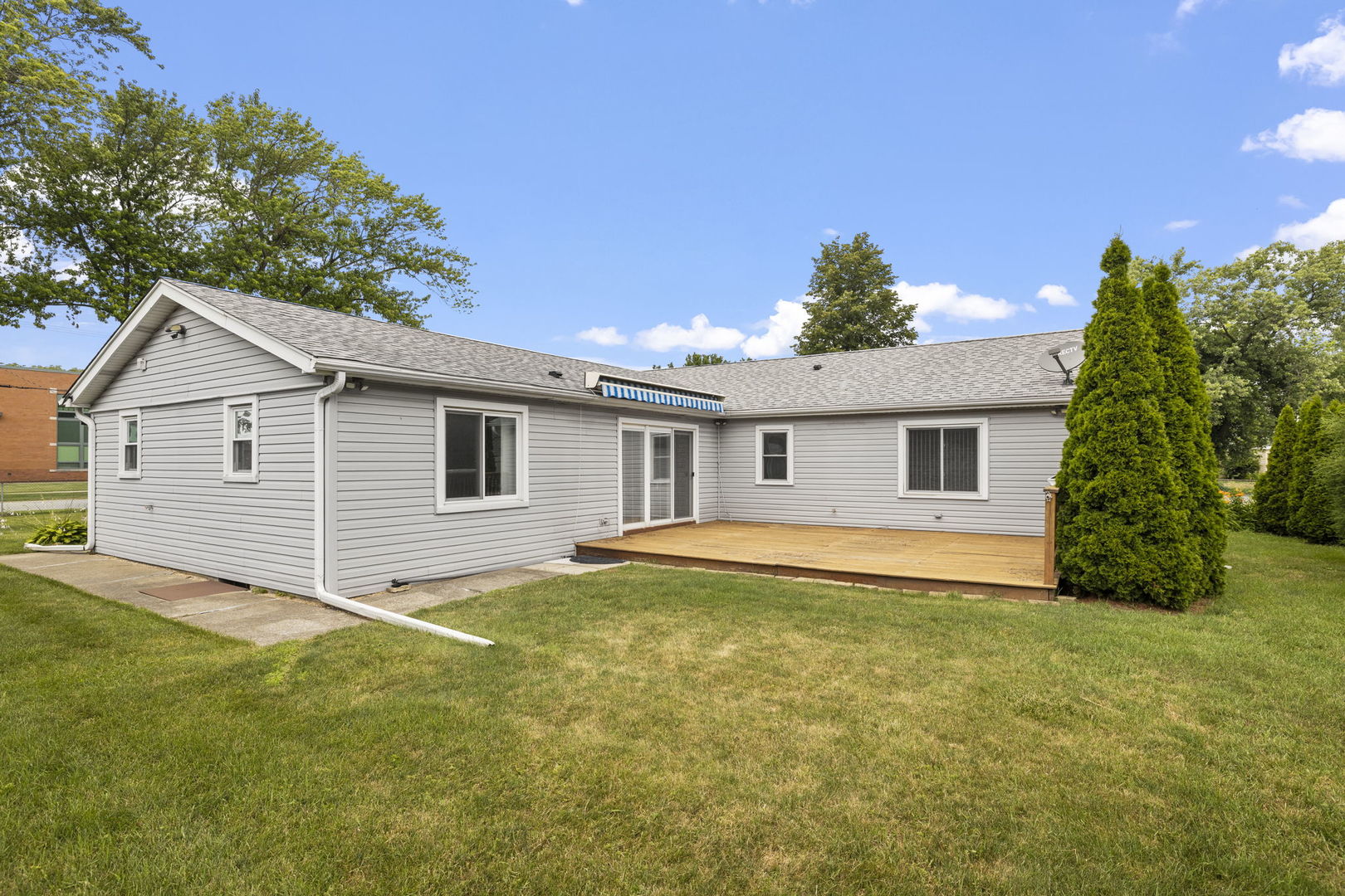 6759 W 91st Street, Oak Lawn, IL 60453