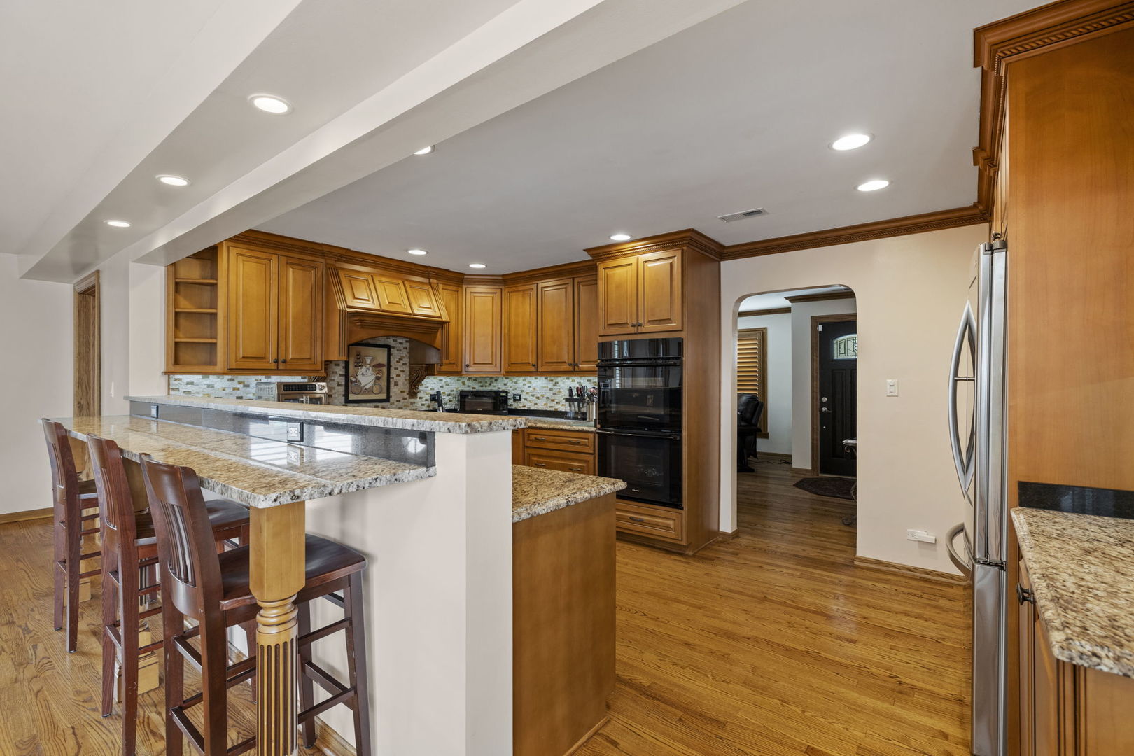 6759 W 91st Street, Oak Lawn, IL 60453
