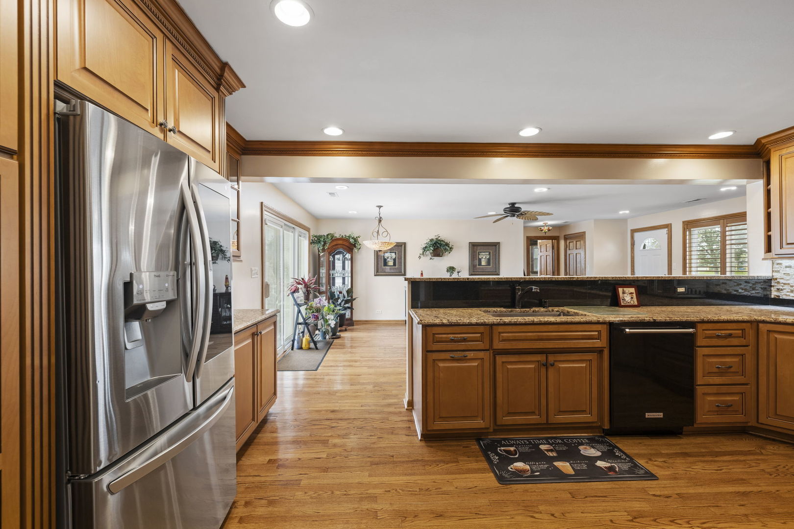 6759 W 91st Street, Oak Lawn, IL 60453