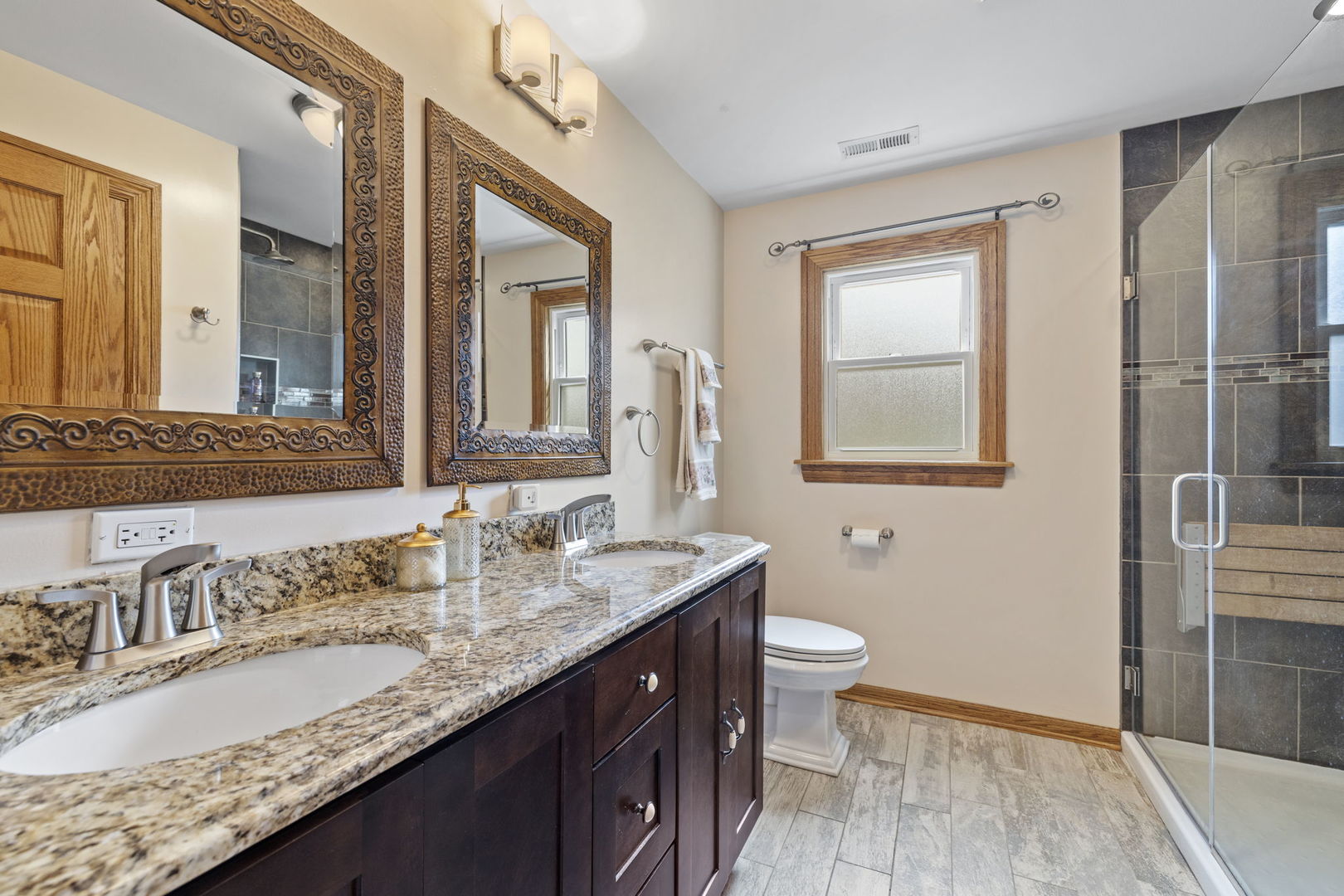6759 W 91st Street, Oak Lawn, IL 60453