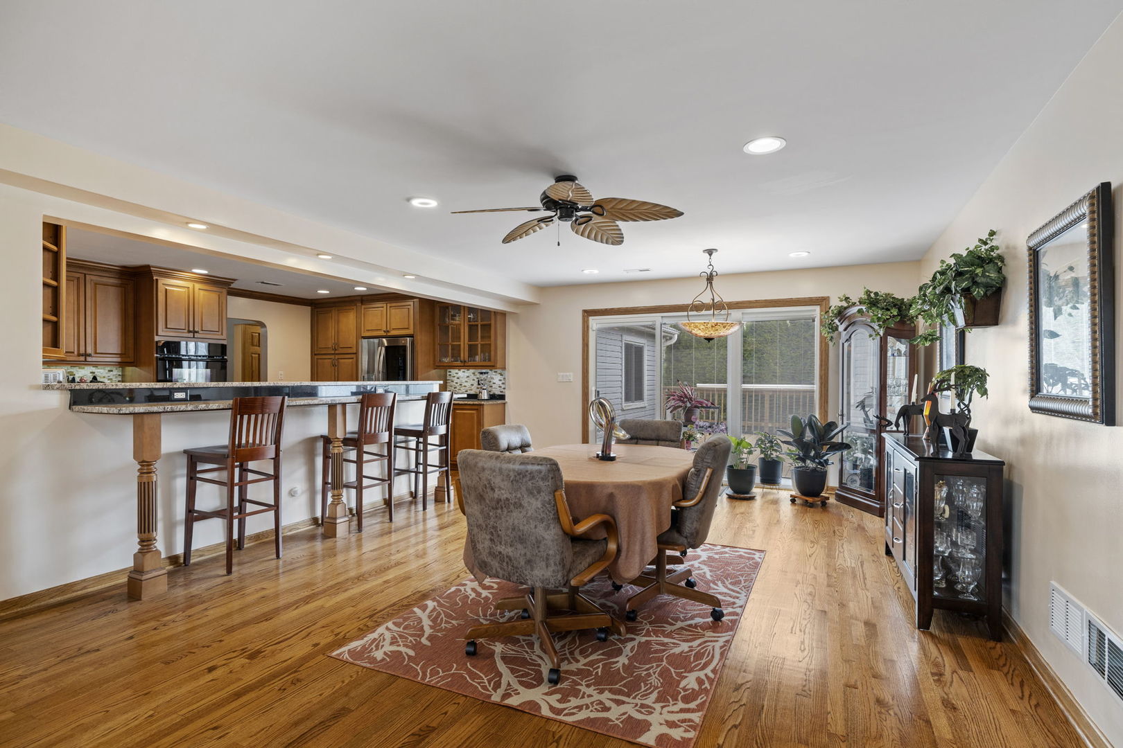 6759 W 91st Street, Oak Lawn, IL 60453