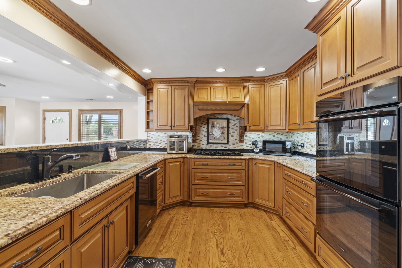 6759 W 91st Street, Oak Lawn, IL 60453