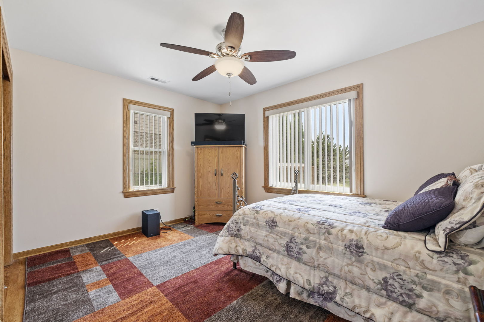 6759 W 91st Street, Oak Lawn, IL 60453