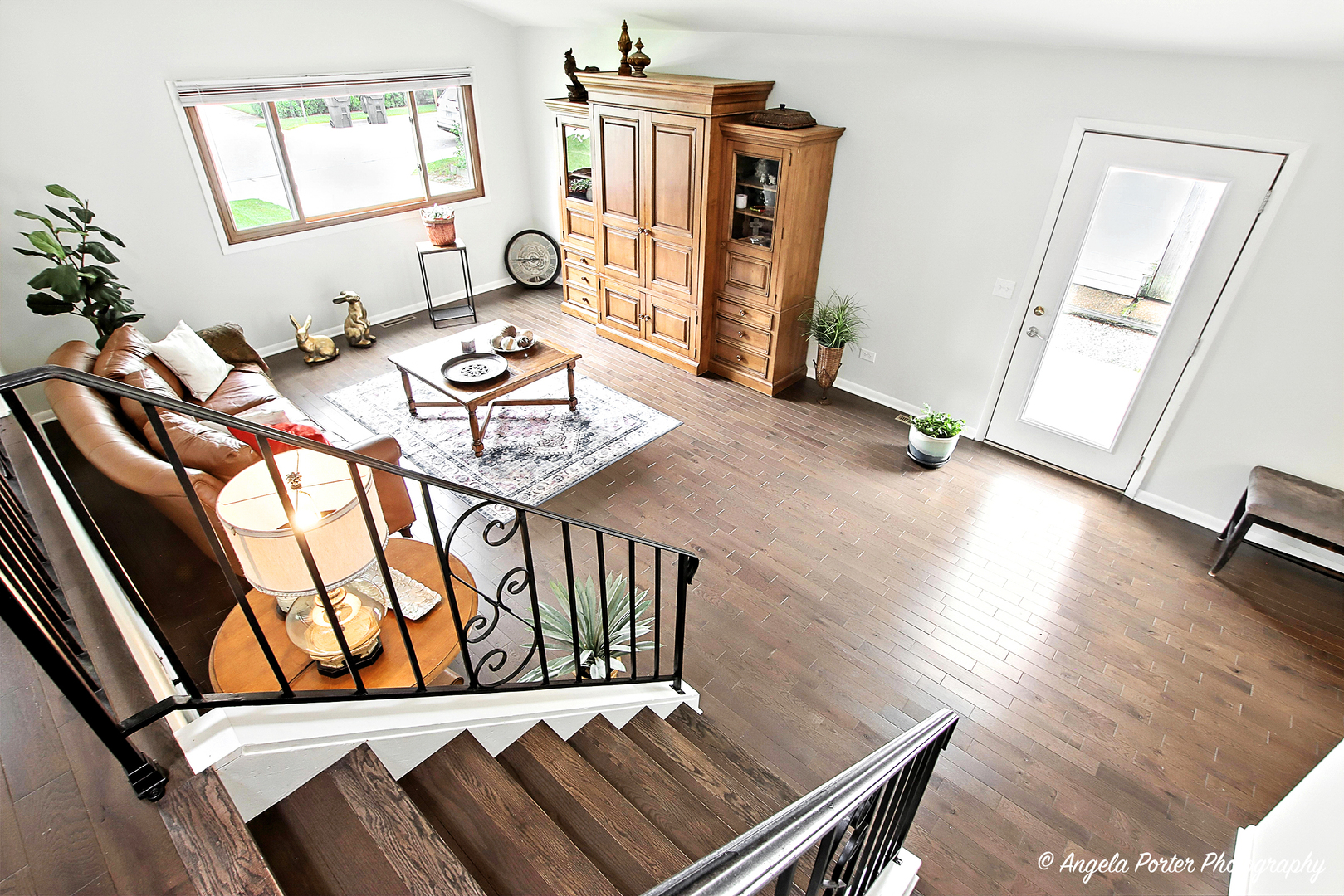 828 Ridge Avenue, Mundelein, IL 60060