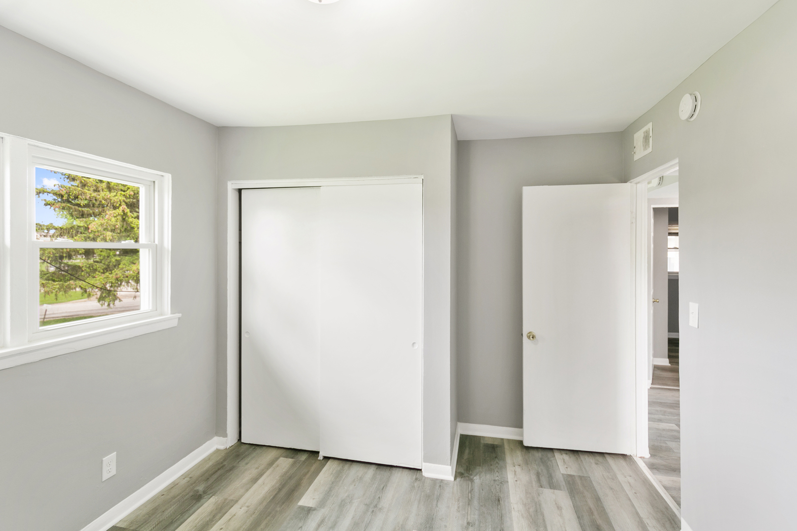 1021 Tollview Avenue #12, Aurora, IL 60505