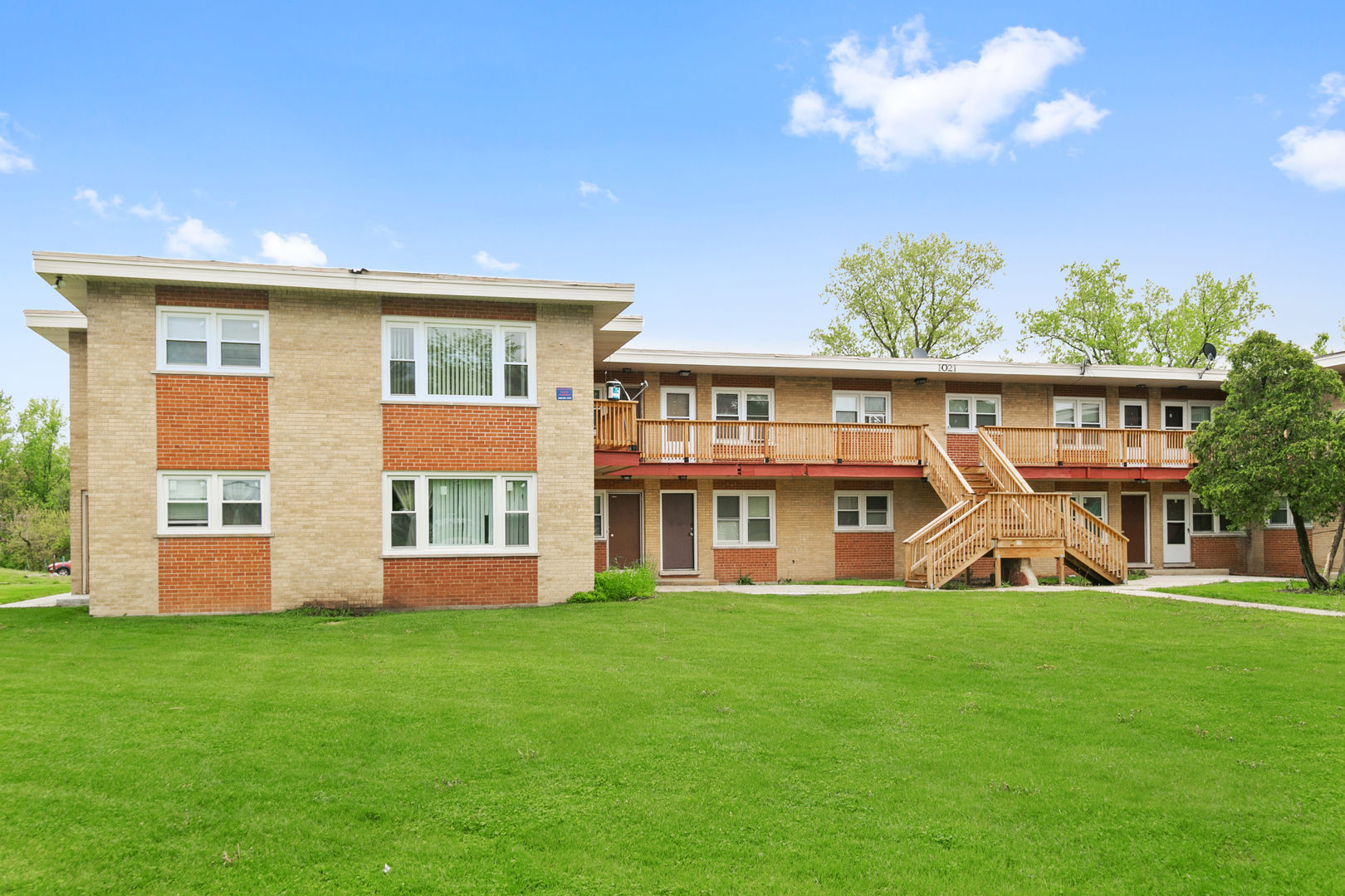 1021 Tollview Avenue #12, Aurora, IL 60505