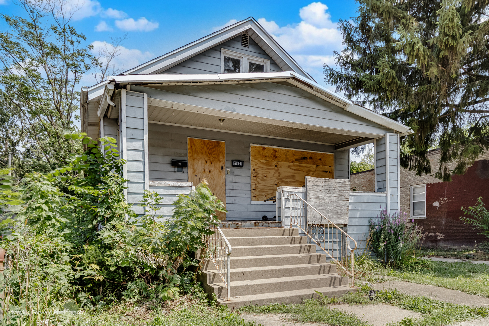 11941 S La Salle Street, Chicago, IL 60628