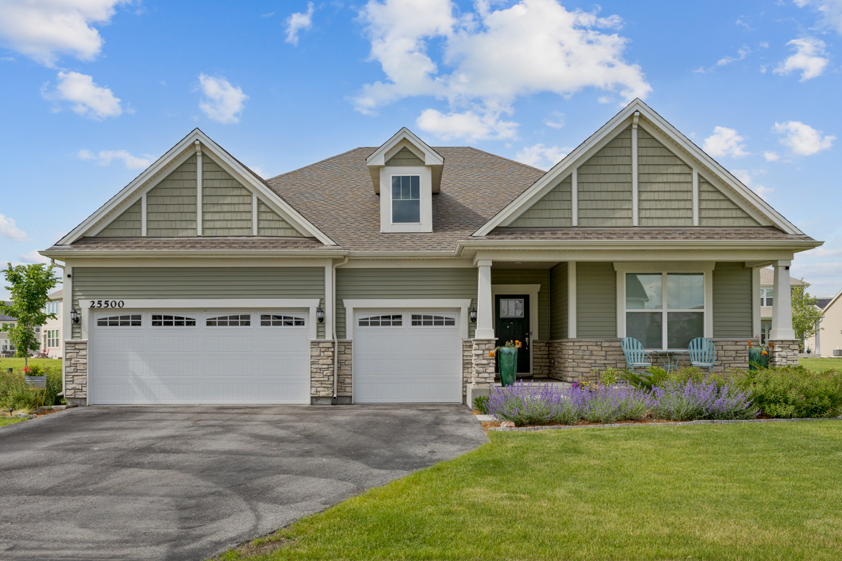 25500 W Rocky Creek Road, Plainfield, IL 60586
