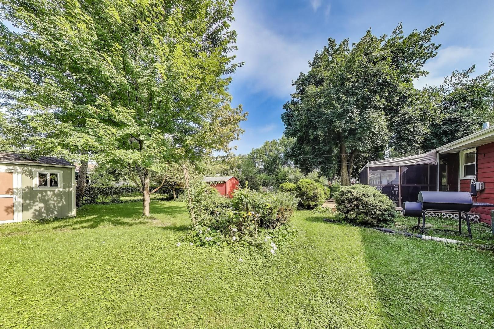 642 Adobe Court, Carol Stream, IL 60188