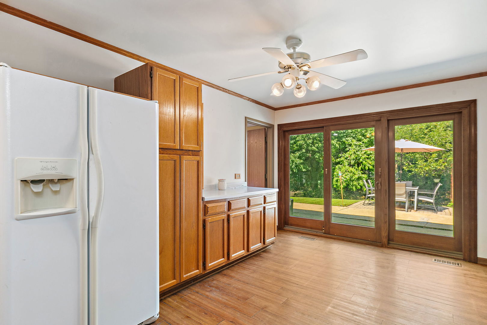 2138 Green Bridge Lane, Hanover Park, IL 60133