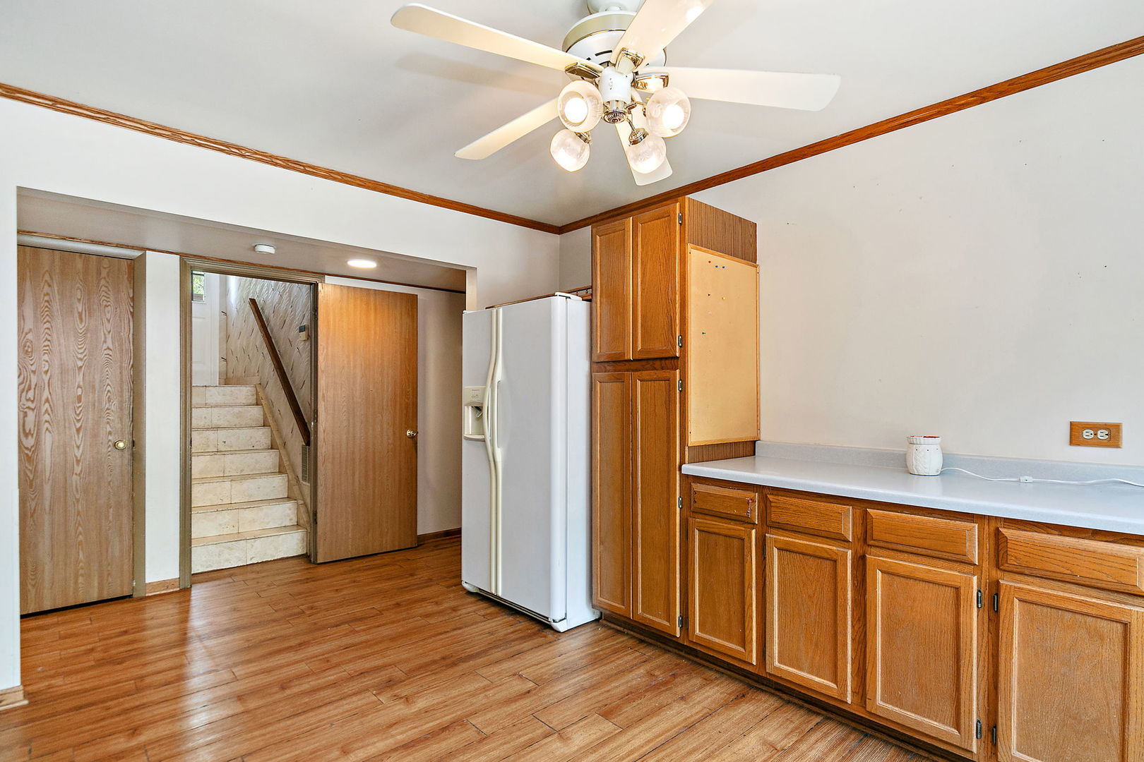 2138 Green Bridge Lane, Hanover Park, IL 60133