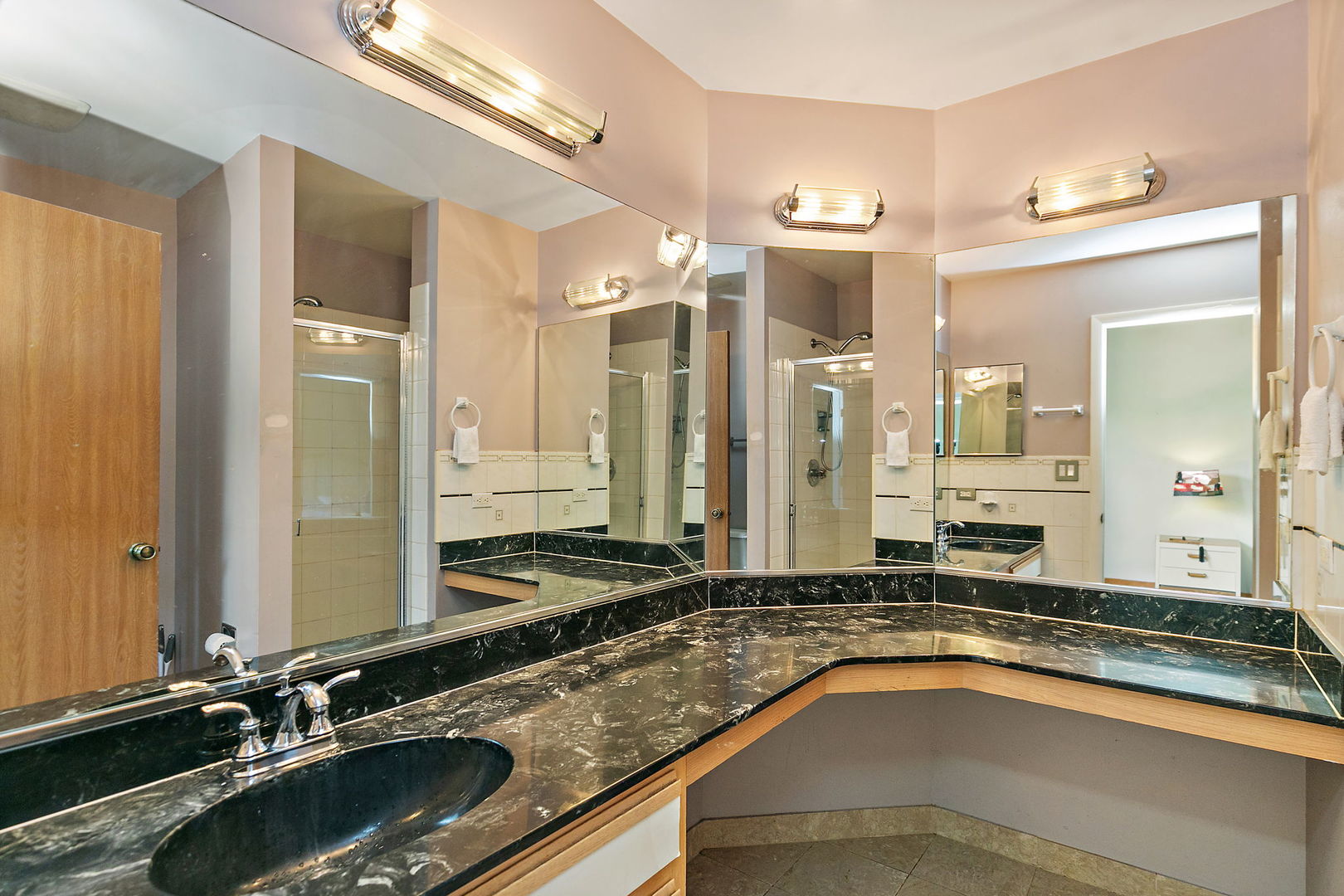 2138 Green Bridge Lane, Hanover Park, IL 60133
