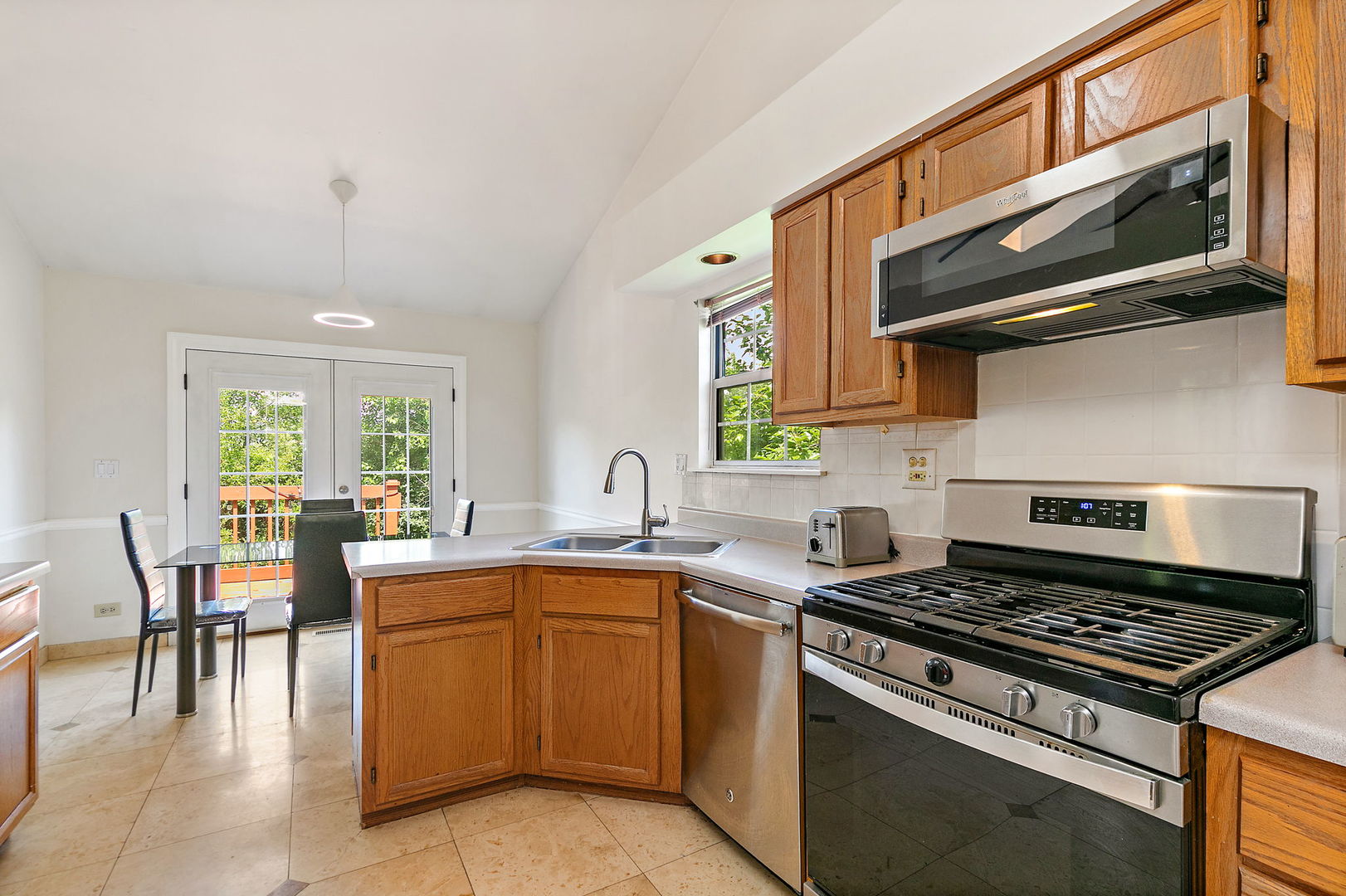 2138 Green Bridge Lane, Hanover Park, IL 60133